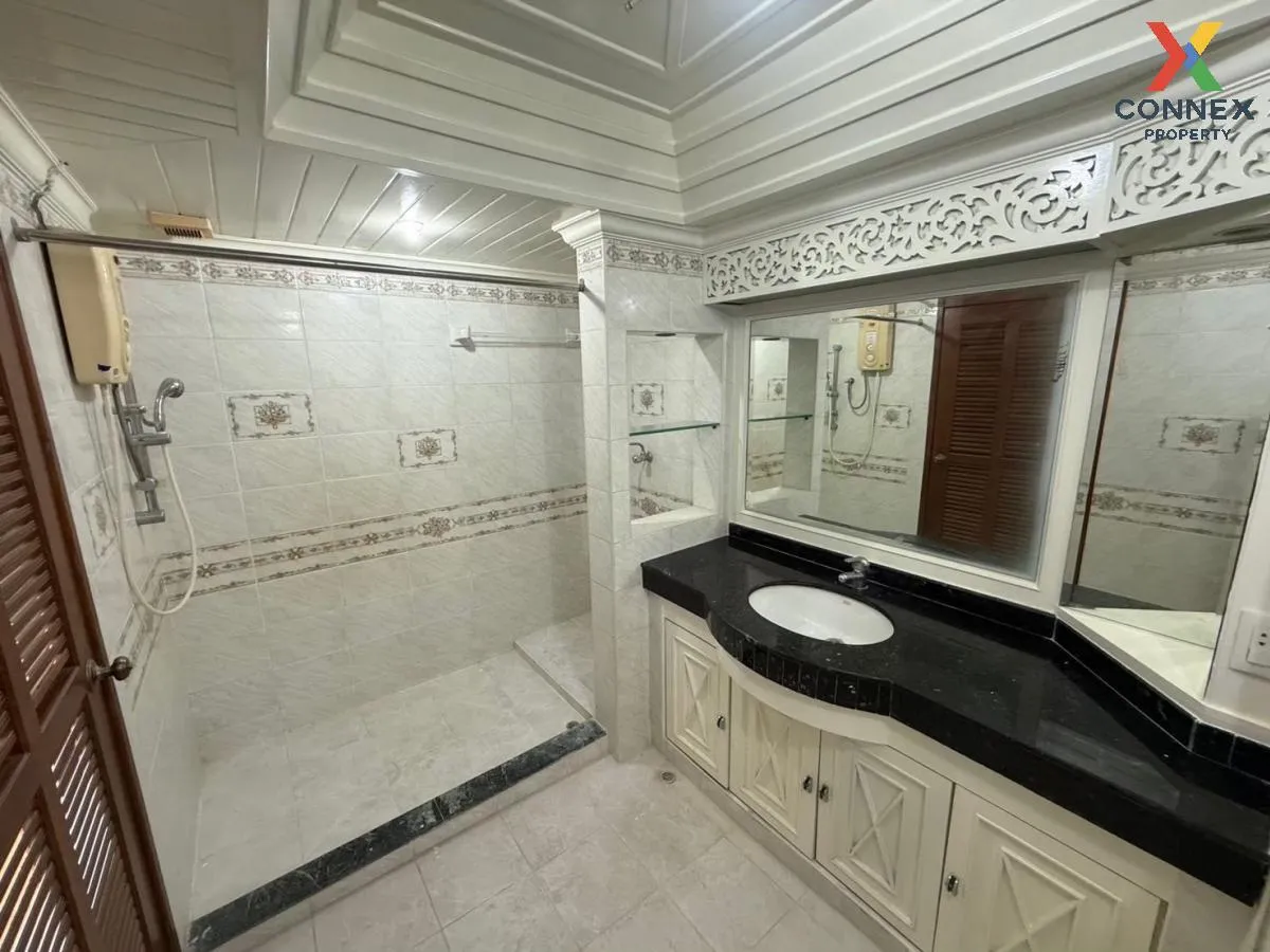 ขายคอนโด  วิภาวดี สวีท MRT-พหลโยธิน ลาดยาว เขต จตุจักร กรุงเทพ CX