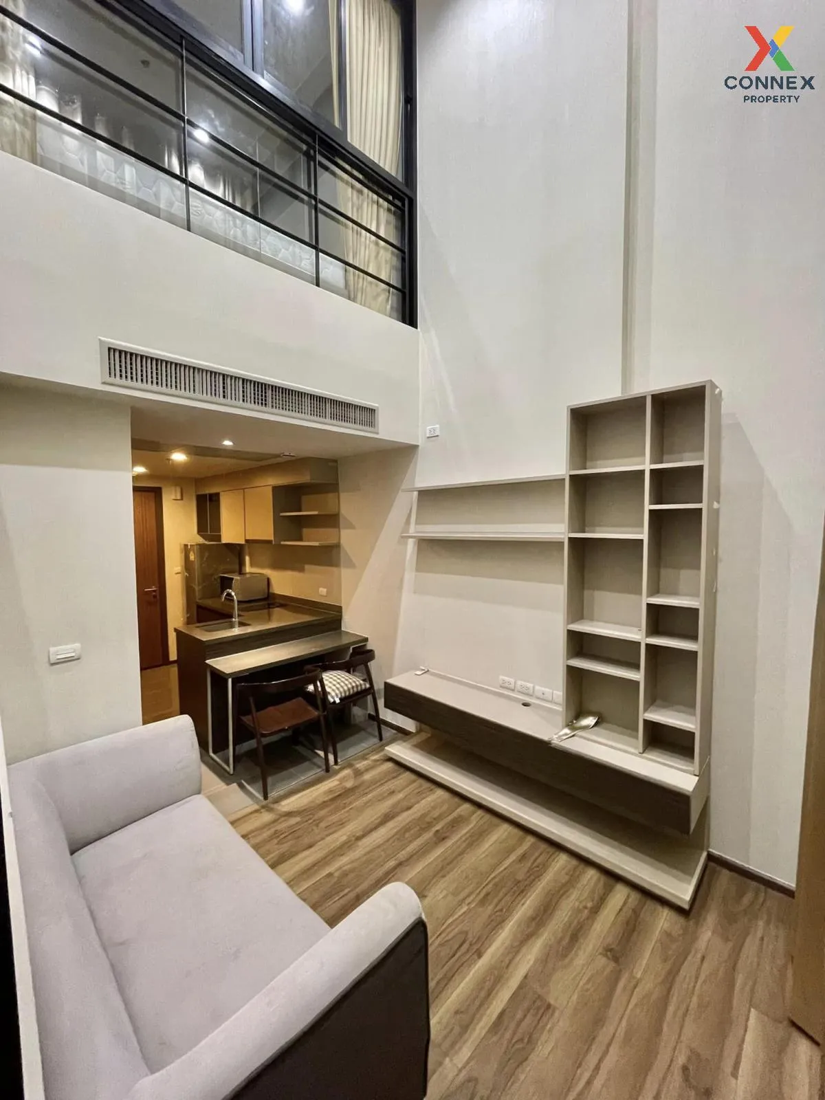 ขายคอนโด  ออนิกซ์ พหลโยธิน ดูเพล็กซ์ BTS-สะพานควาย สามเสนใน เขต พ 2