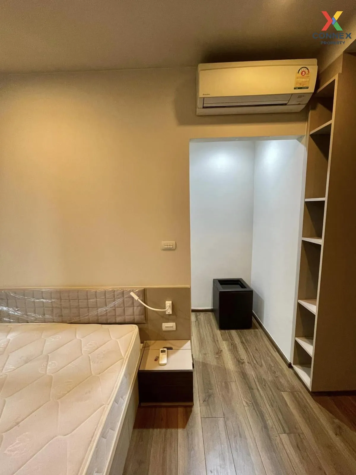 ขายคอนโด  ออนิกซ์ พหลโยธิน ดูเพล็กซ์ BTS-สะพานควาย สามเสนใน เขต พ