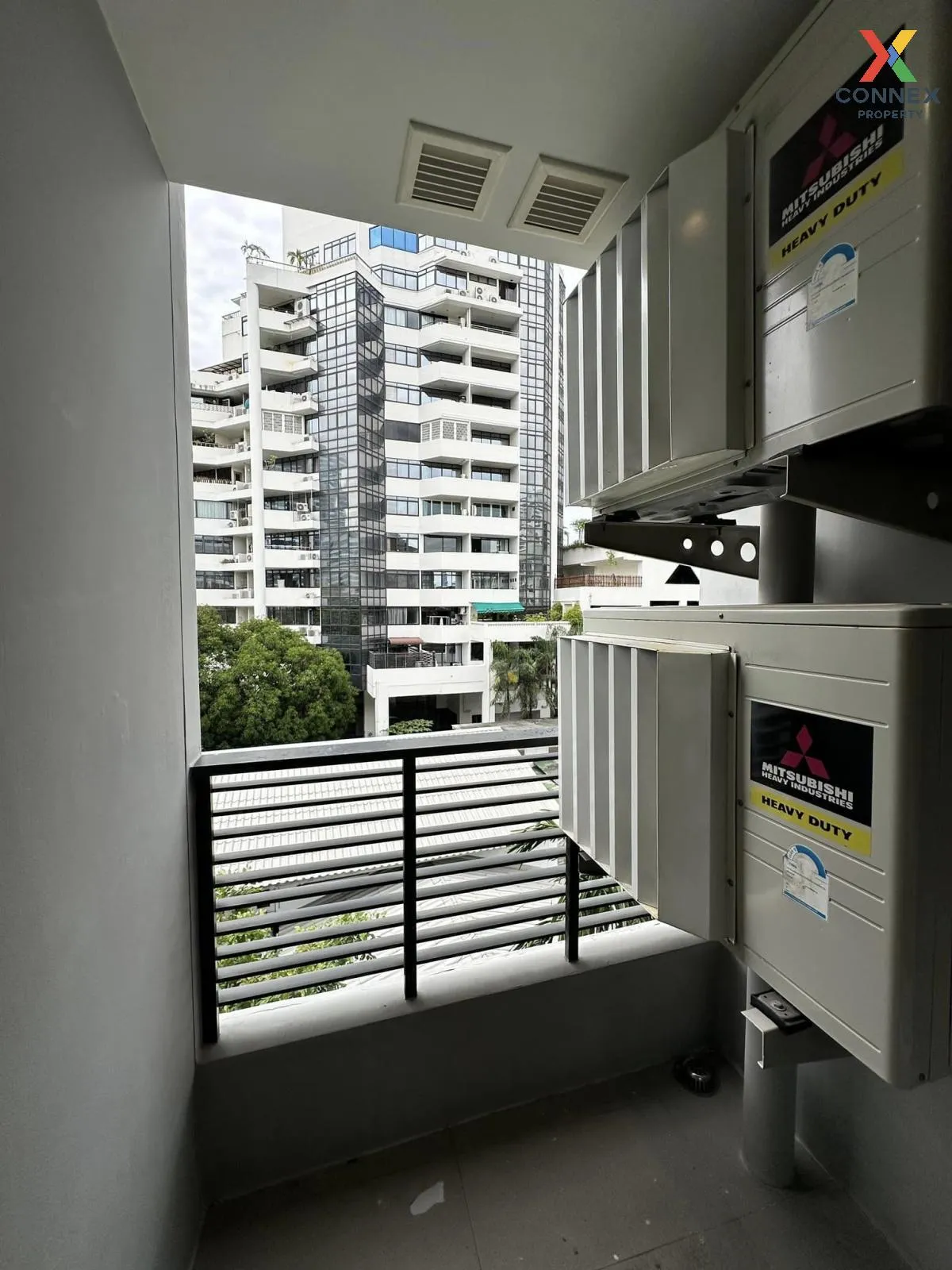 เช่าคอนโด  รูเนะสุ ทองหล่อ BTS-ทองหล่อ คลองตันเหนือ เขต วัฒนา กรุ