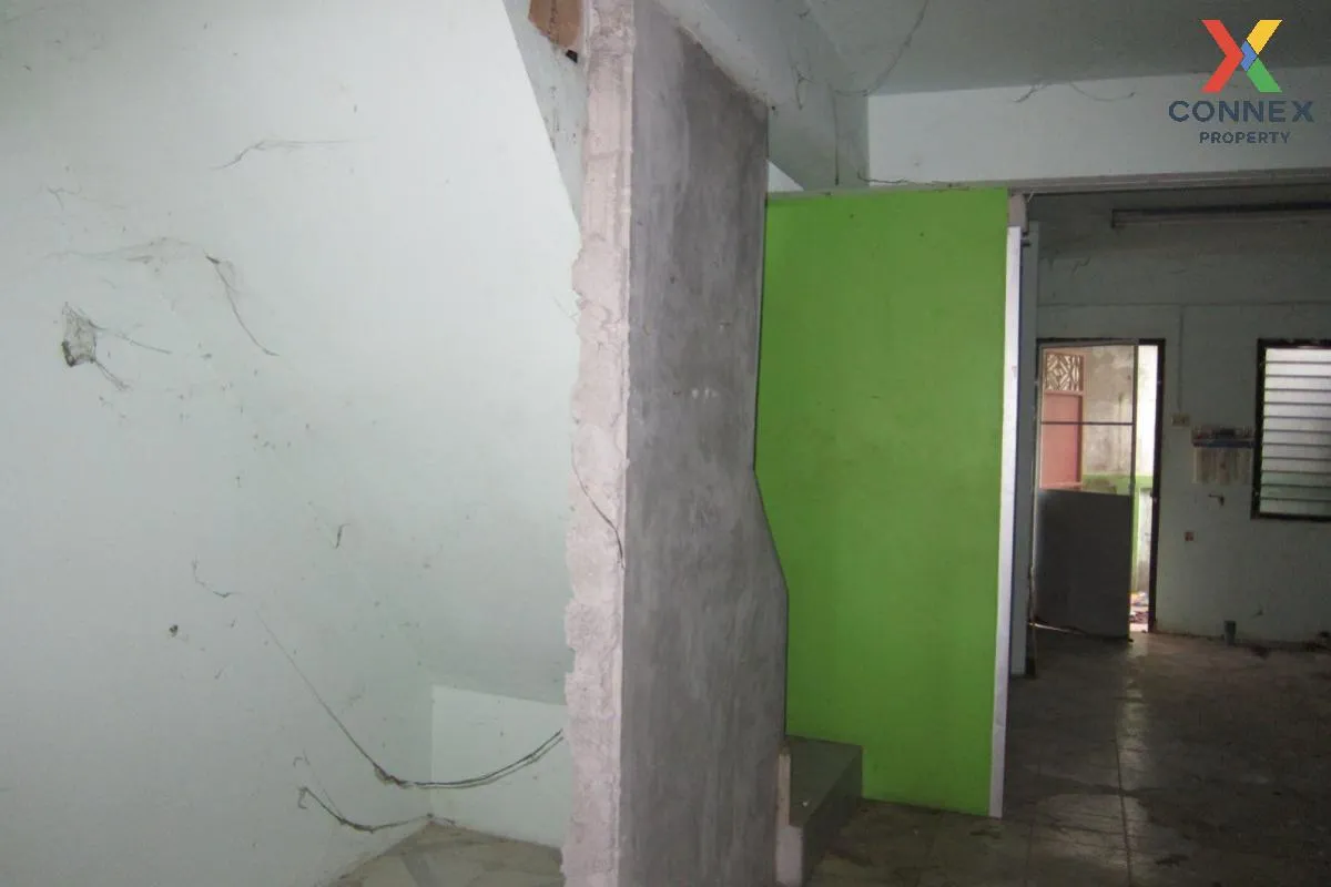 ขายตึกแถว 3.5 ชั้น ซอยตรงข้ามสถานีตำรวจภูธรกาญจนบุรี ท่ามะขาม เมื ขายตึกแถว 3.5 ชั้น ซอยตรงข้ามสถานีตำรวจภูธรกาญจนบุรี ท่ามะขาม เมื 3