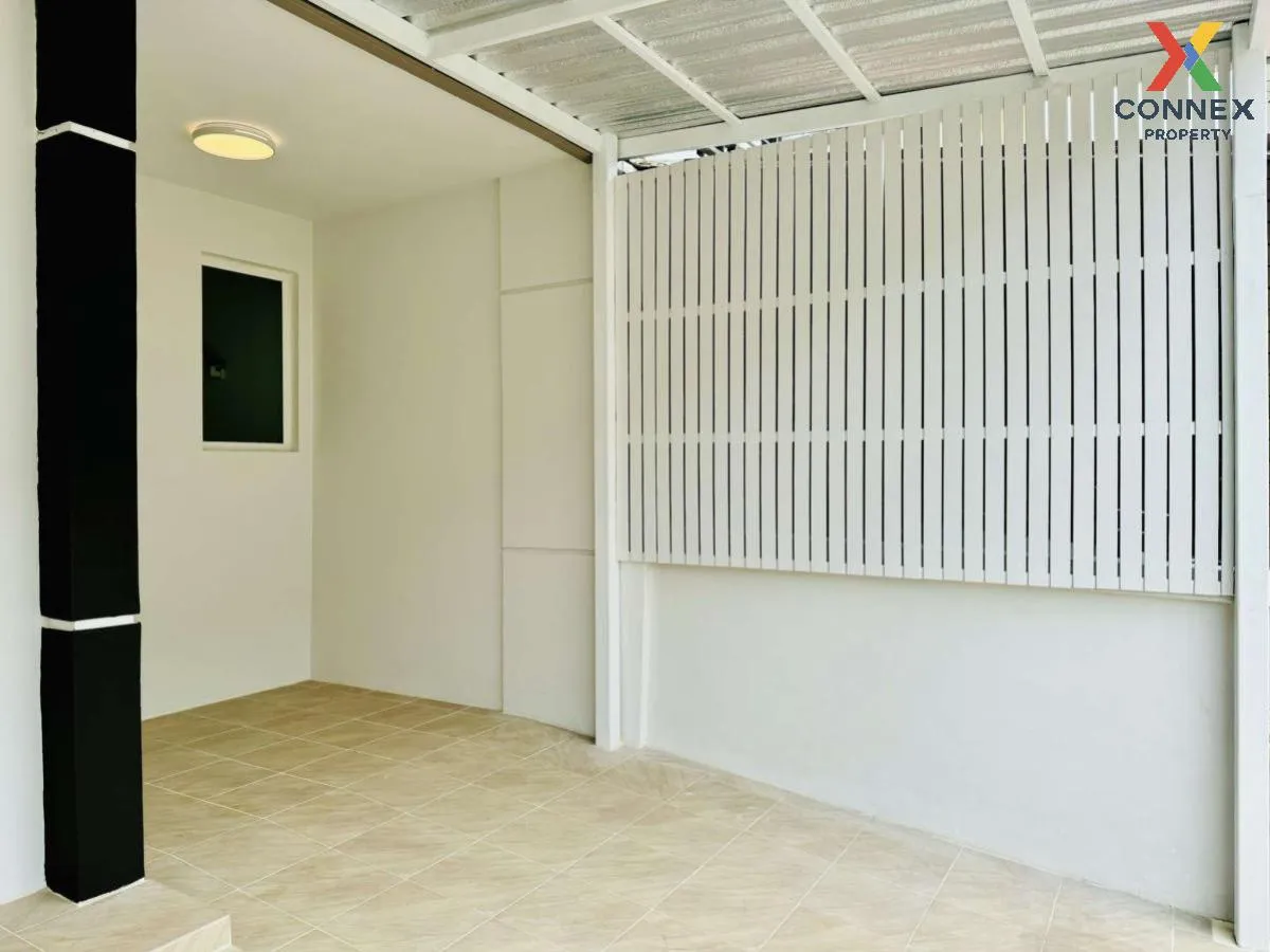 ขายทาวน์เฮ้าส์/ทาวน์โฮม  กัสโต้ พระราม2 รีโนเวทใหม่ ท่าข้าม เขต บ 2