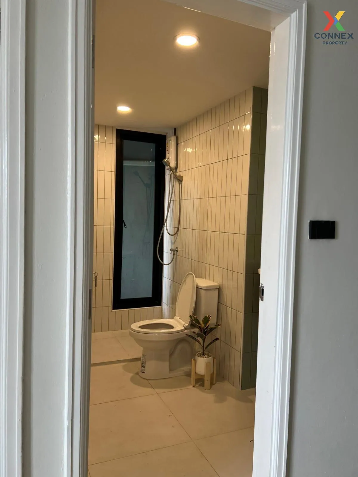 ขายคอนโด  ลุมพินี เพลส วอเตอร์ คลิฟ วิวสวย ชั้นสูง วิวแม่น้ำ รีโน