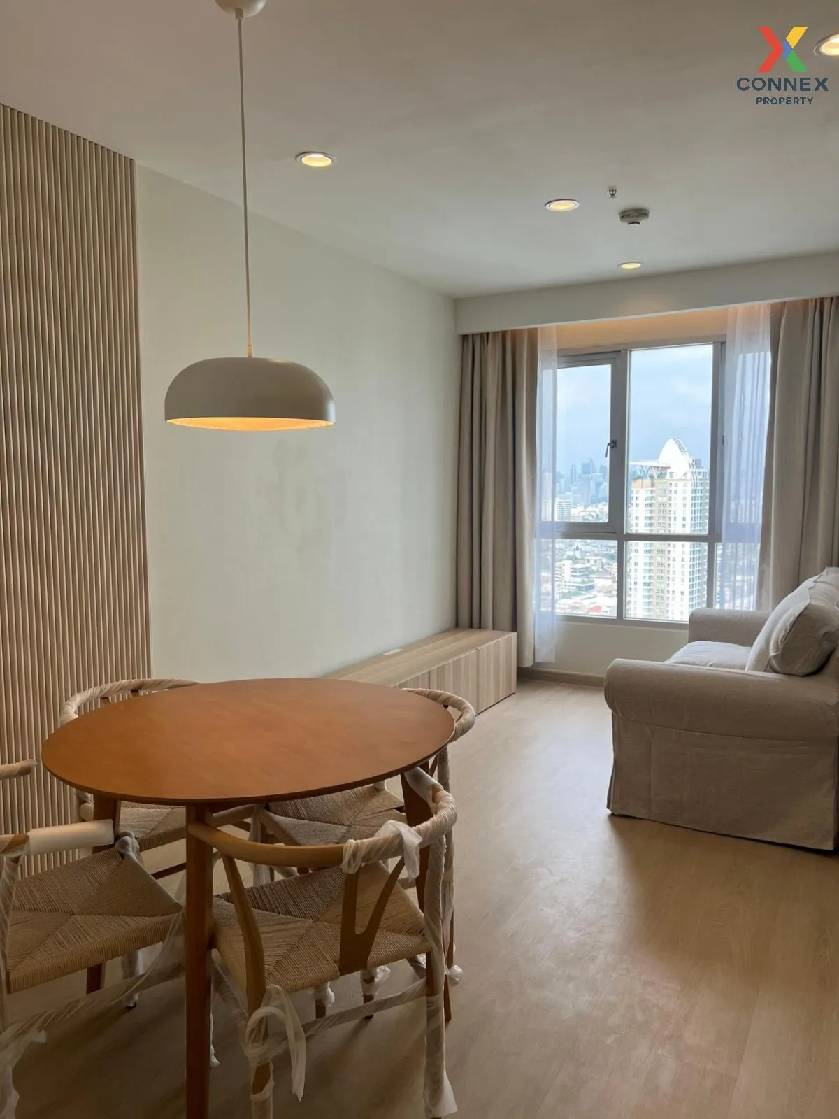 ขายคอนโด  ลุมพินี เพลส วอเตอร์ คลิฟ วิวสวย ชั้นสูง วิวแม่น้ำ รีโน