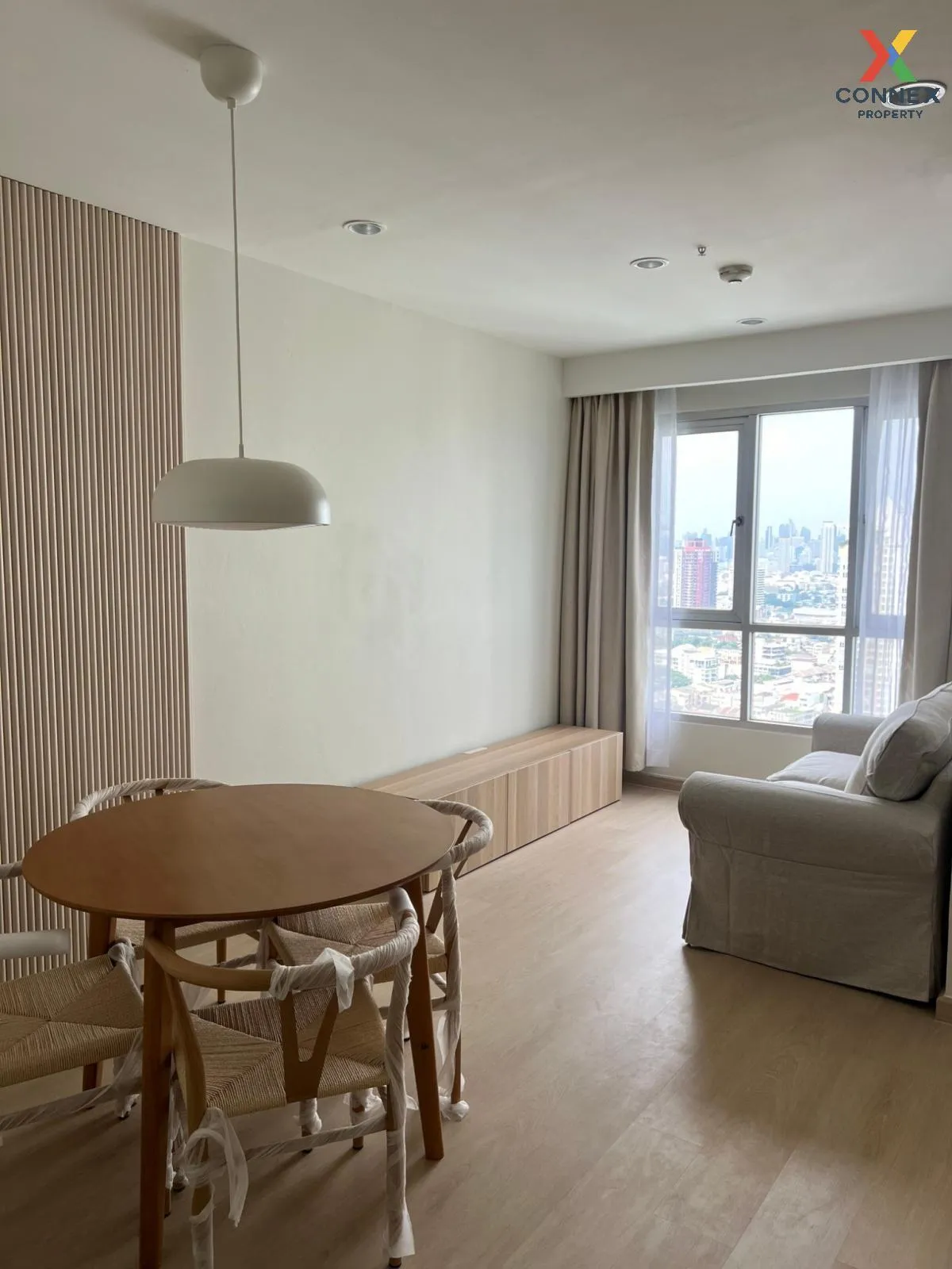 ขายคอนโด  ลุมพินี เพลส วอเตอร์ คลิฟ วิวสวย ชั้นสูง วิวแม่น้ำ รีโน