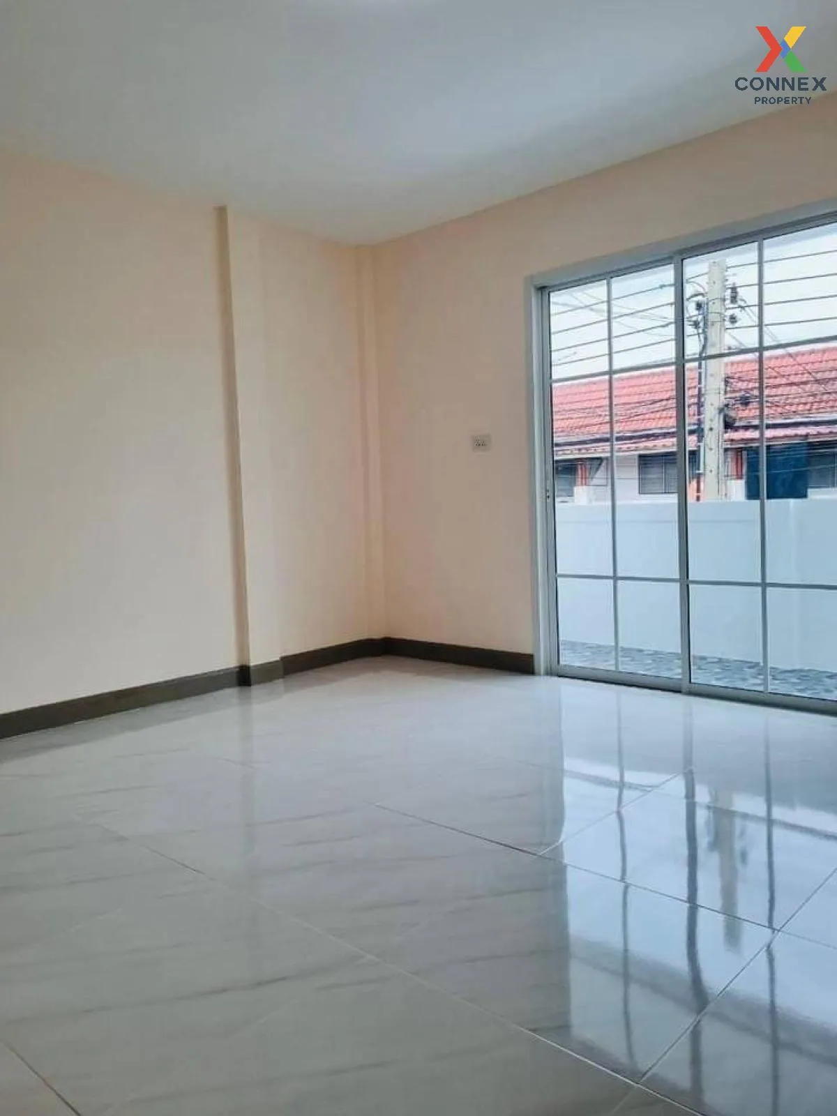 ขายทาวน์เฮ้าส์/ทาวน์โฮม  บ้านพระปิ่น 3 MRT-ตลาดบางใหญ่ บางแม่นาง 