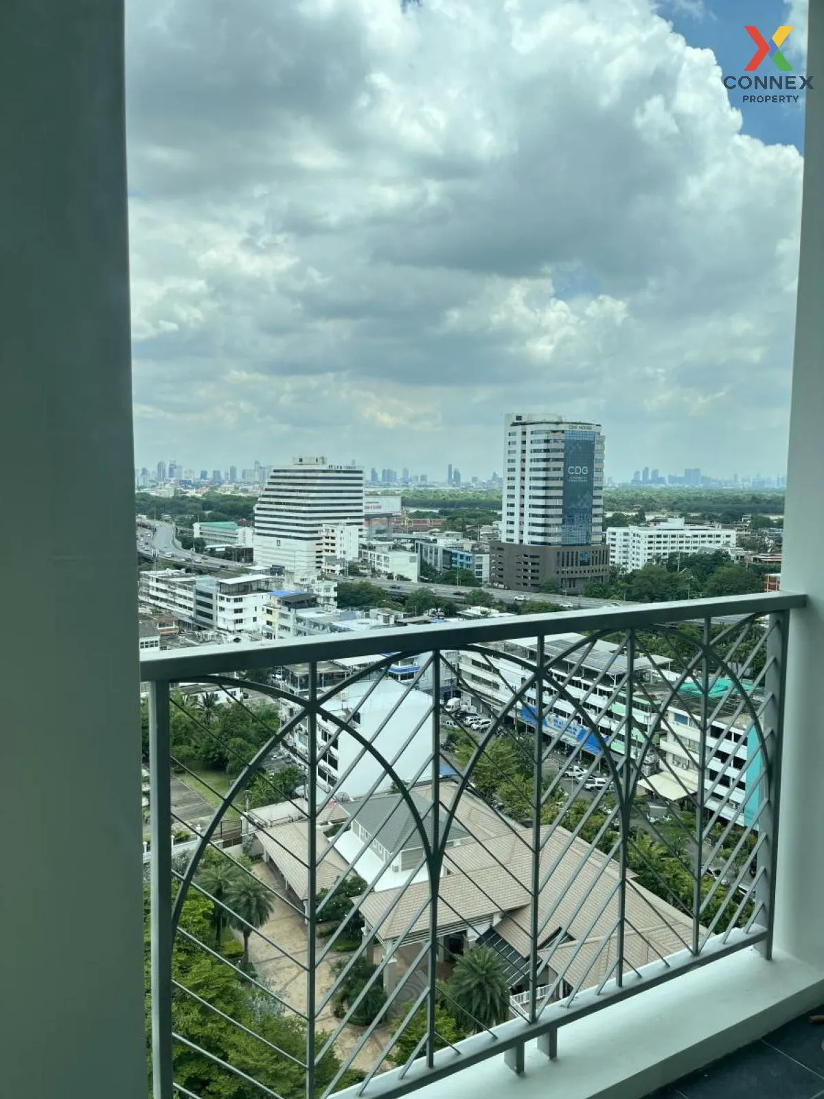For Sale Condo , The Complete Narathiwat , BTS-Chong Nonsi , Chon For Sale Condo , The Complete Narathiwat , BTS-Chong Nonsi , Chon