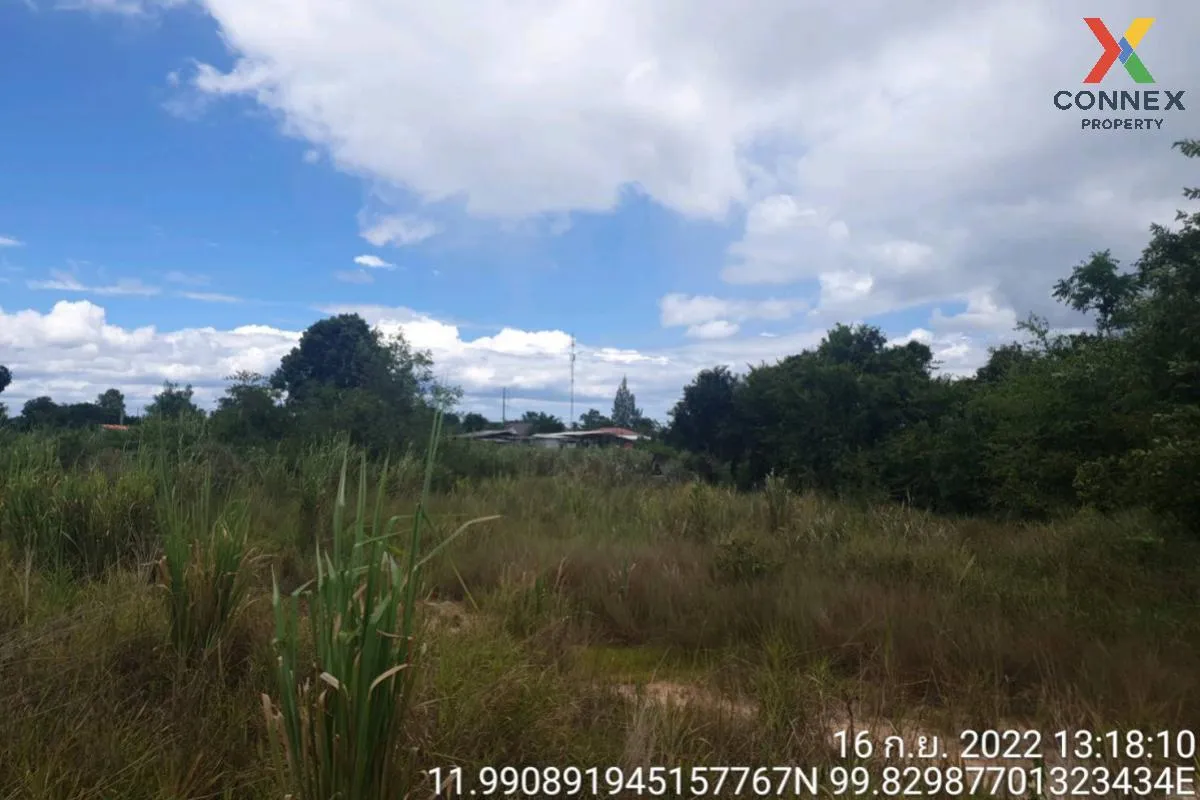 For Sale 2 plots of vacant land in Prachuap Khiri Khan Province ,