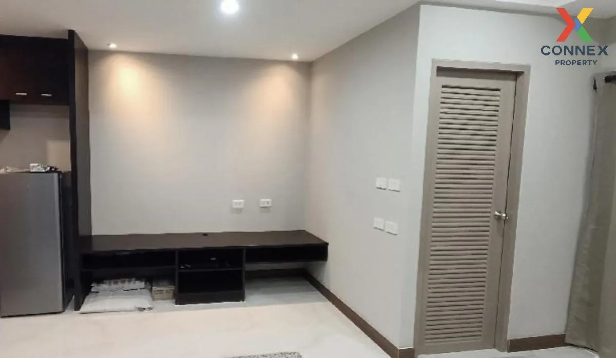 For Sale Condo , Bang Yai Square , MRT-Talad Bang Yai , Bang Rak  4