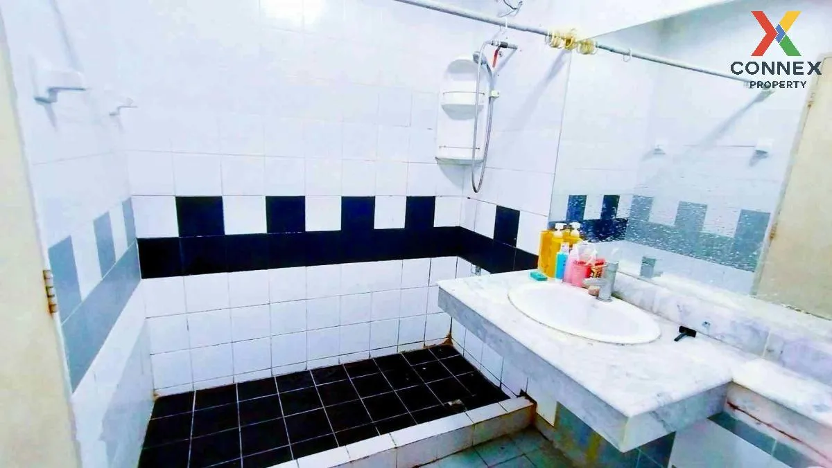 ขายทาวน์เฮ้าส์/ทาวน์โฮม  บ้านบุศรินทร์ บางปลา บางปลา บางพลี สมุทร