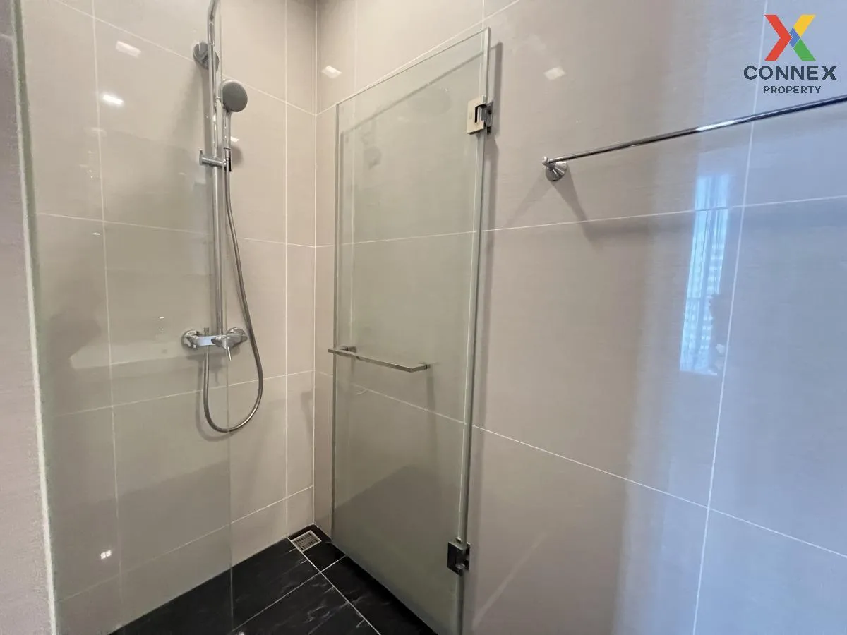 For Sale Condo , Park Origin Phrom Phong , high floor , BTS-Phrom