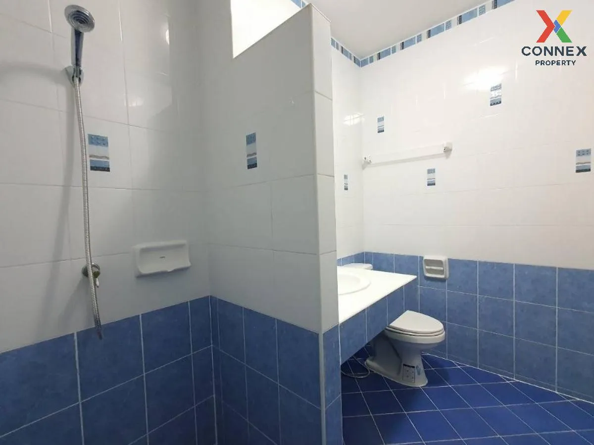 For Sale Townhouse/Townhome  , U Thong Place 5 , Khu Khot , Lam L