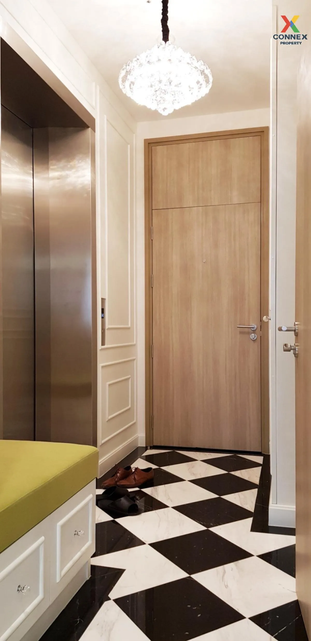 ขายคอนโด  โนเบิล เพลินจิต วิวสวย ชั้นสูง ห้องมุม หน้ากว้าง รีโนเว