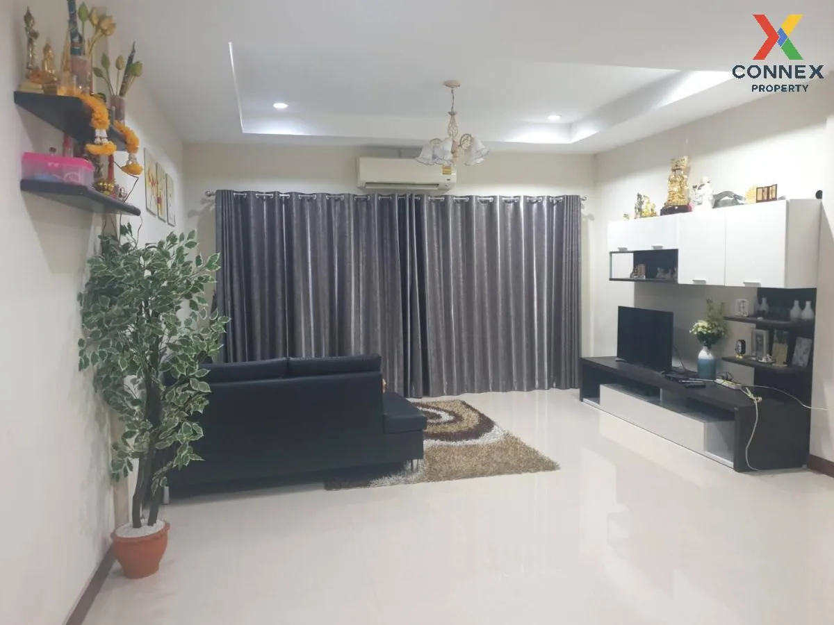 For Rent Townhouse  Lat Phrao 101 , newly renovated , Khlong Chan 2