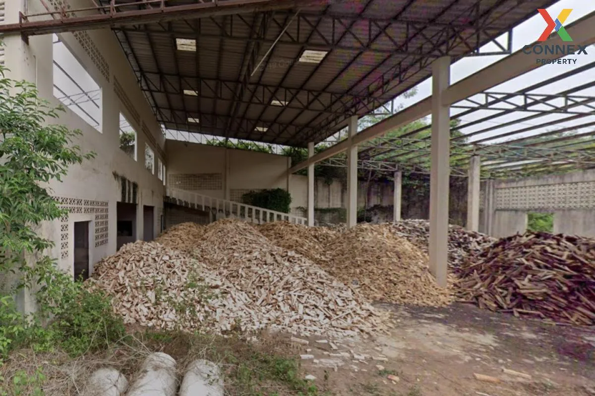 For Sale Land with buildings, Bang Klam Subdistrict, Songkhla Pro 1