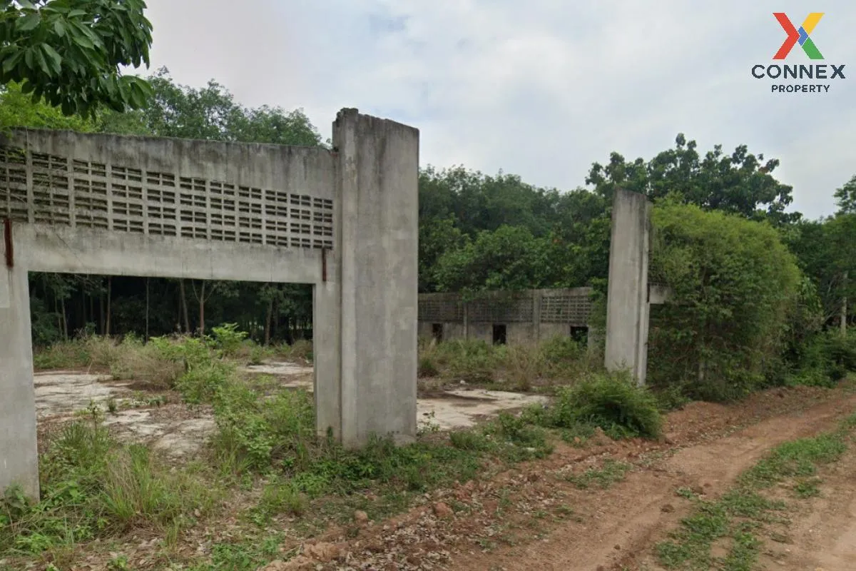 For Sale Land with buildings, Bang Klam Subdistrict, Songkhla Pro 3