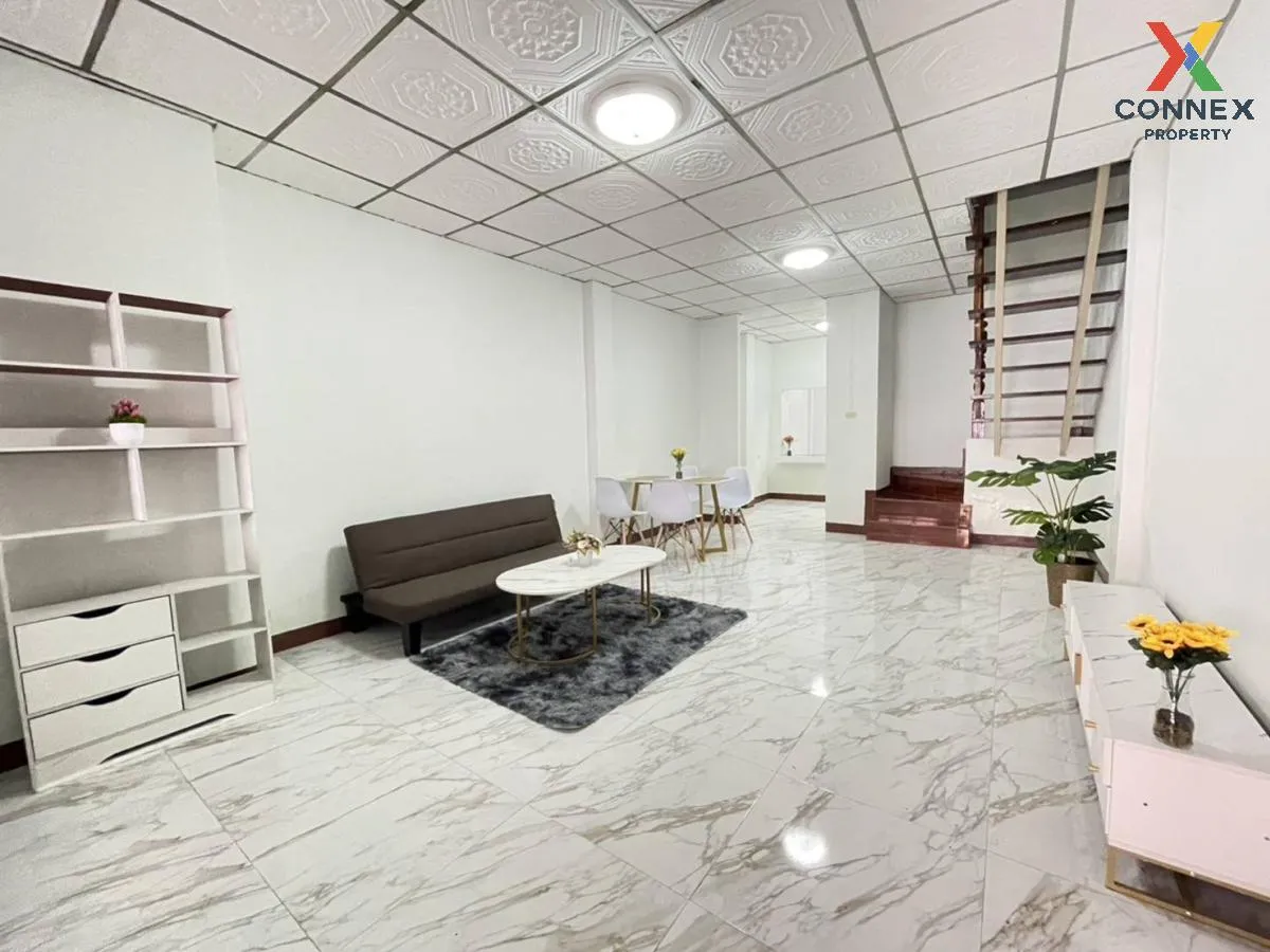 For Sale Townhouse/Townhome  , Lert Ubon Watcharapol Ramintra , n 3