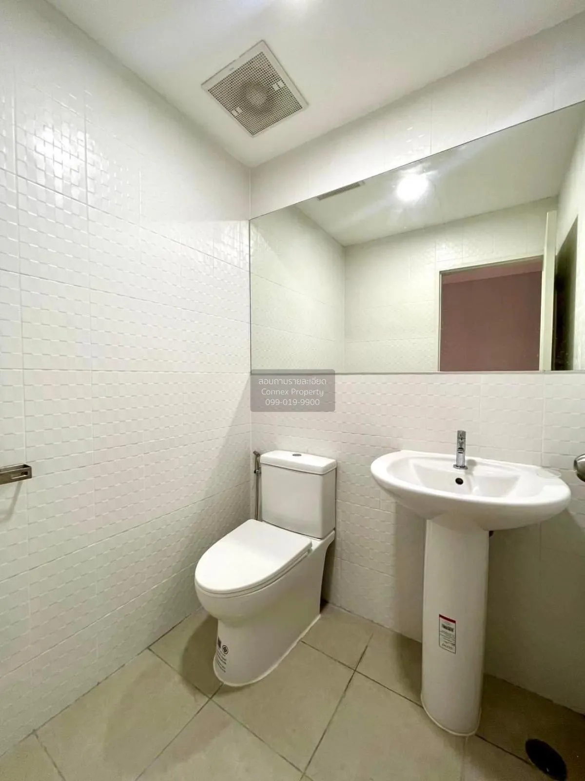 ขายทาวน์เฮ้าส์/ทาวน์โฮม  อีโคสเปซ เกษตร-นวมินทร์ ห้องมุม รีโนเวทใ