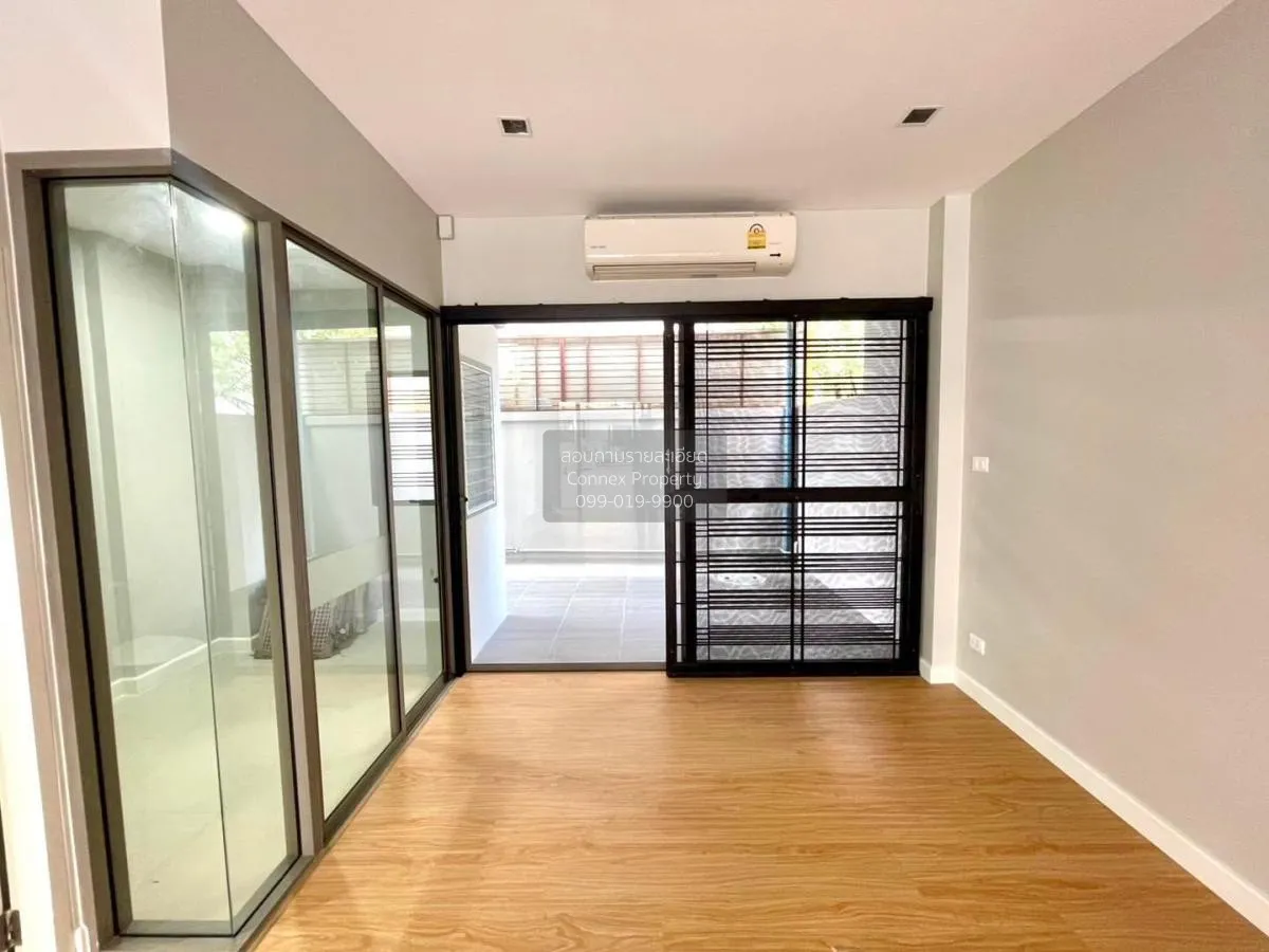 ขายทาวน์เฮ้าส์/ทาวน์โฮม  อีโคสเปซ เกษตร-นวมินทร์ ห้องมุม รีโนเวทใ