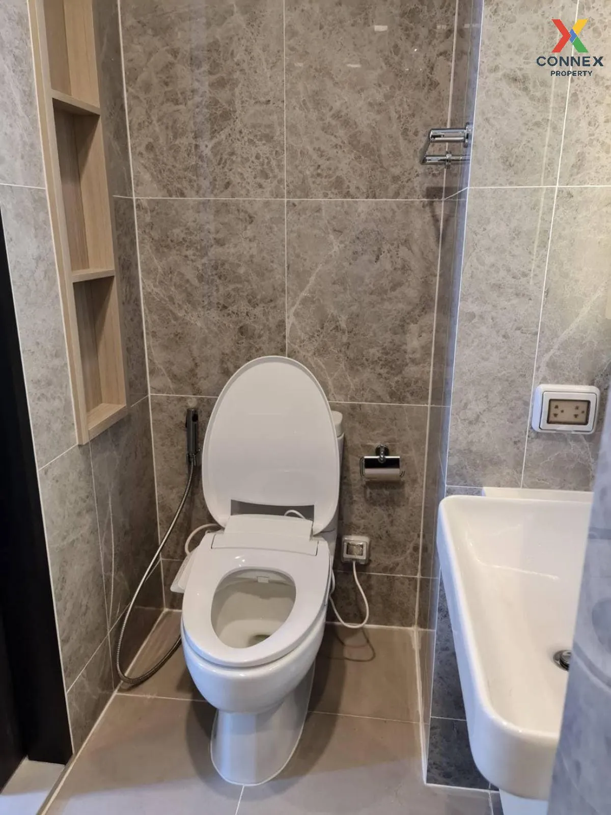 For Rent Condo , Noble Around Ari , BTS-Ari , Sam Sen Nai , Phaya 4