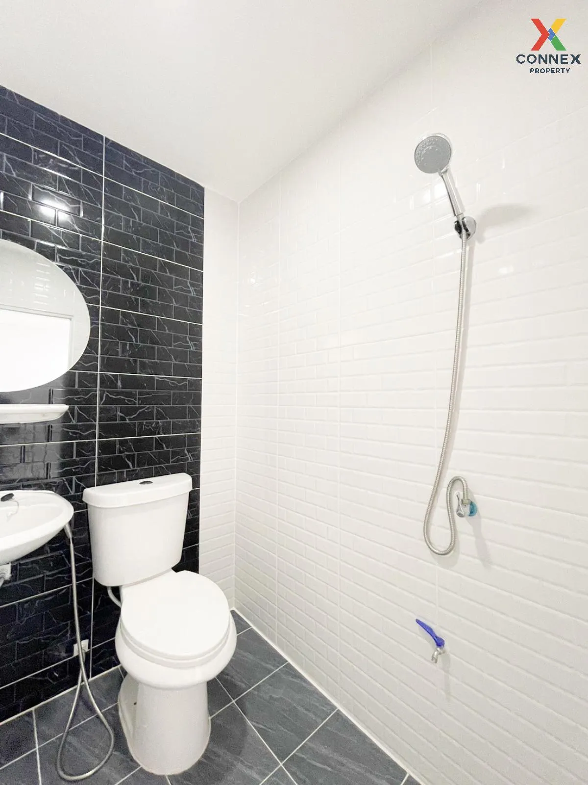 For Sale Townhouse/Townhome  , Baan Rajapruek 3 , newly renovated