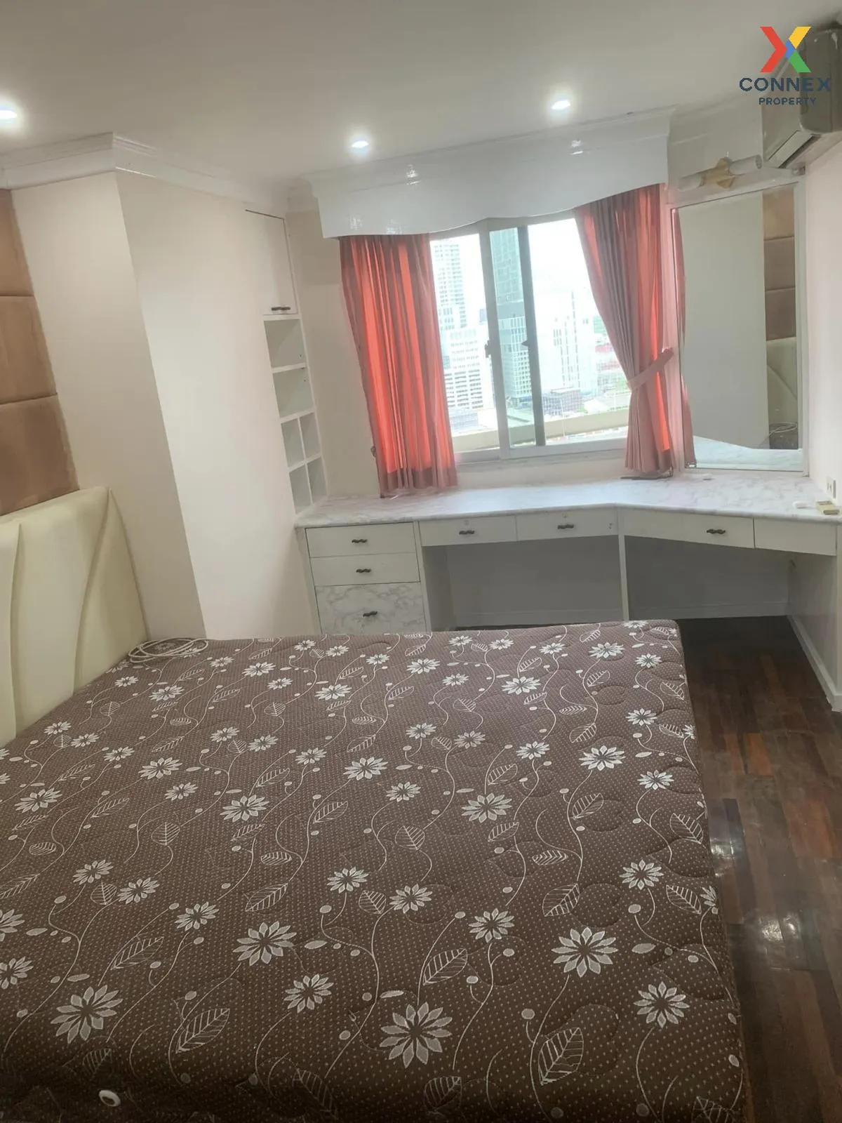 For Sale Condo , SV City Rama 3 , Bang Phong Phang , Yannawa , Ba