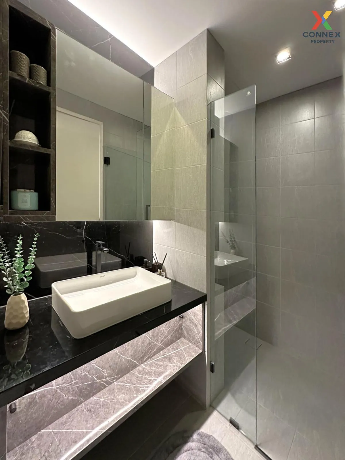 เช่าคอนโด  เดอะ รูม สุขุมวิท 62 BTS-ปุณณวิถี บางจาก เขต พระโขนง ก