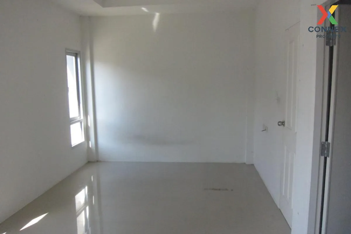 For Sale Townhouse/Townhome  , BAAN RATCHAPRUEK SUVARNABHUMI - LA