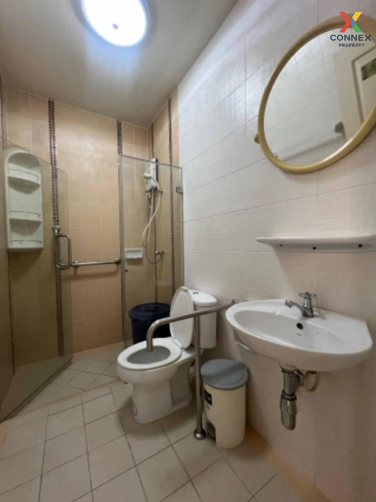 For Sale Townhouse/Townhome  , Prinluck Rama 2 , Samae Dam , Bang