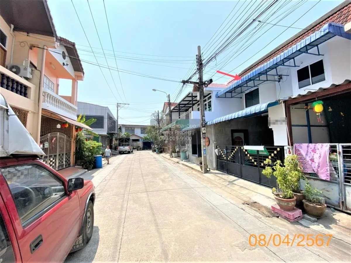 ขายทาวน์โฮม 2 ชั้น 2 คูหา ซอย อยู่เจริญ 10 รัชดาภิเษก เขต ดินแดง  4