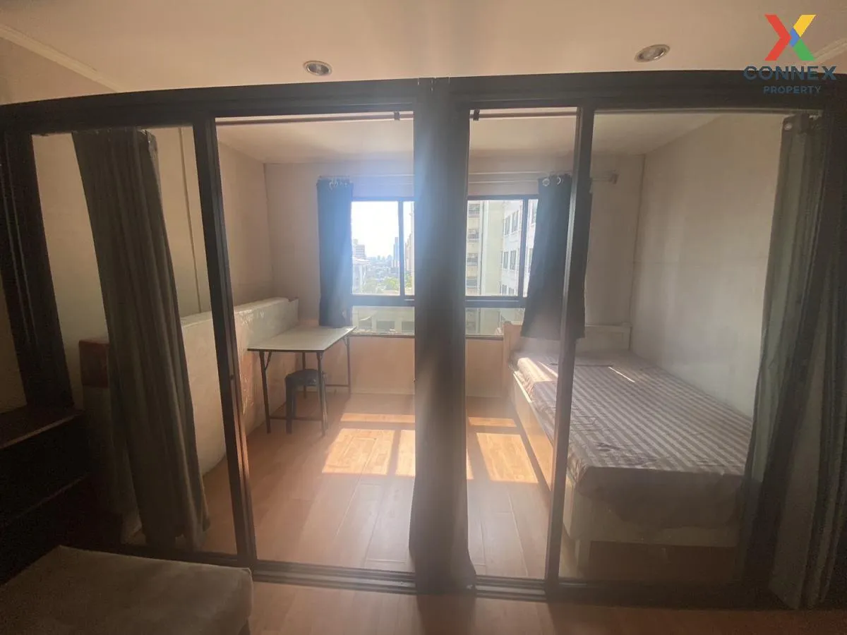 For Rent Condo , Lumpini Ville Phahol - Suthisarn , BTS-Saphan Kh