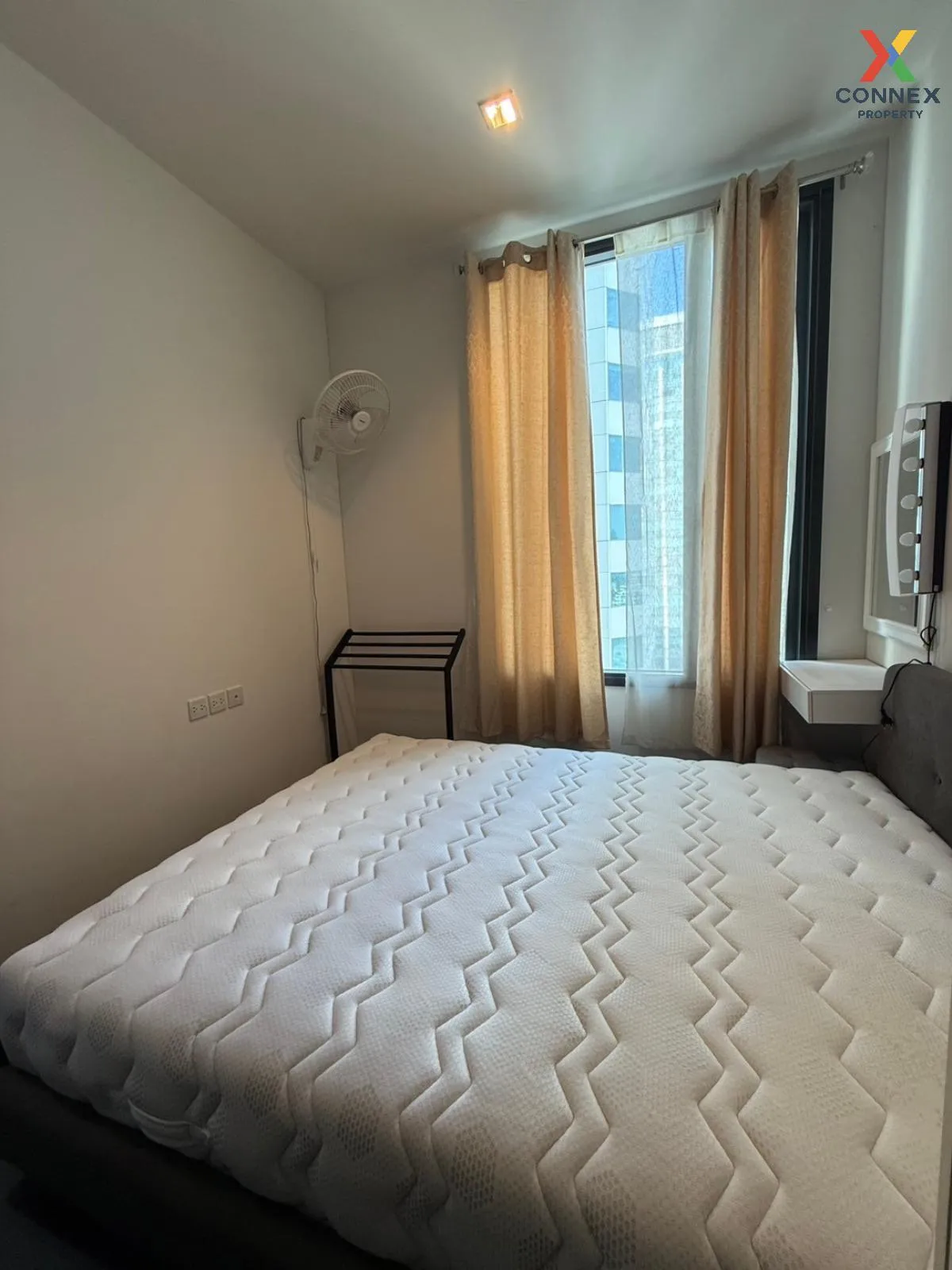 For Rent Condo , EDGE Sukhumvit 23 , BTS-Asok , Khlong Toei Nuea 