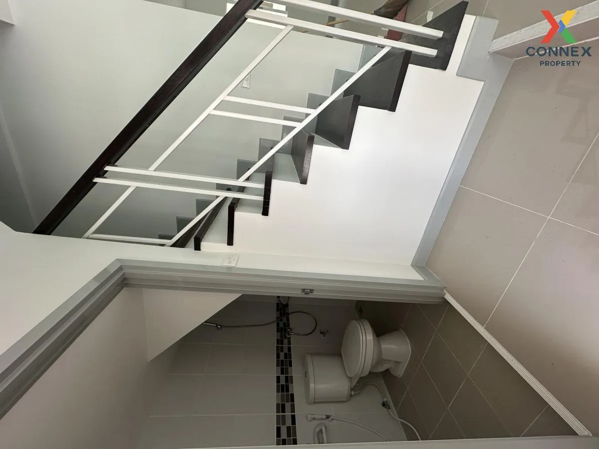 For Sale Townhouse/Townhome  , Phanason Villa Klong 4 , wide fron