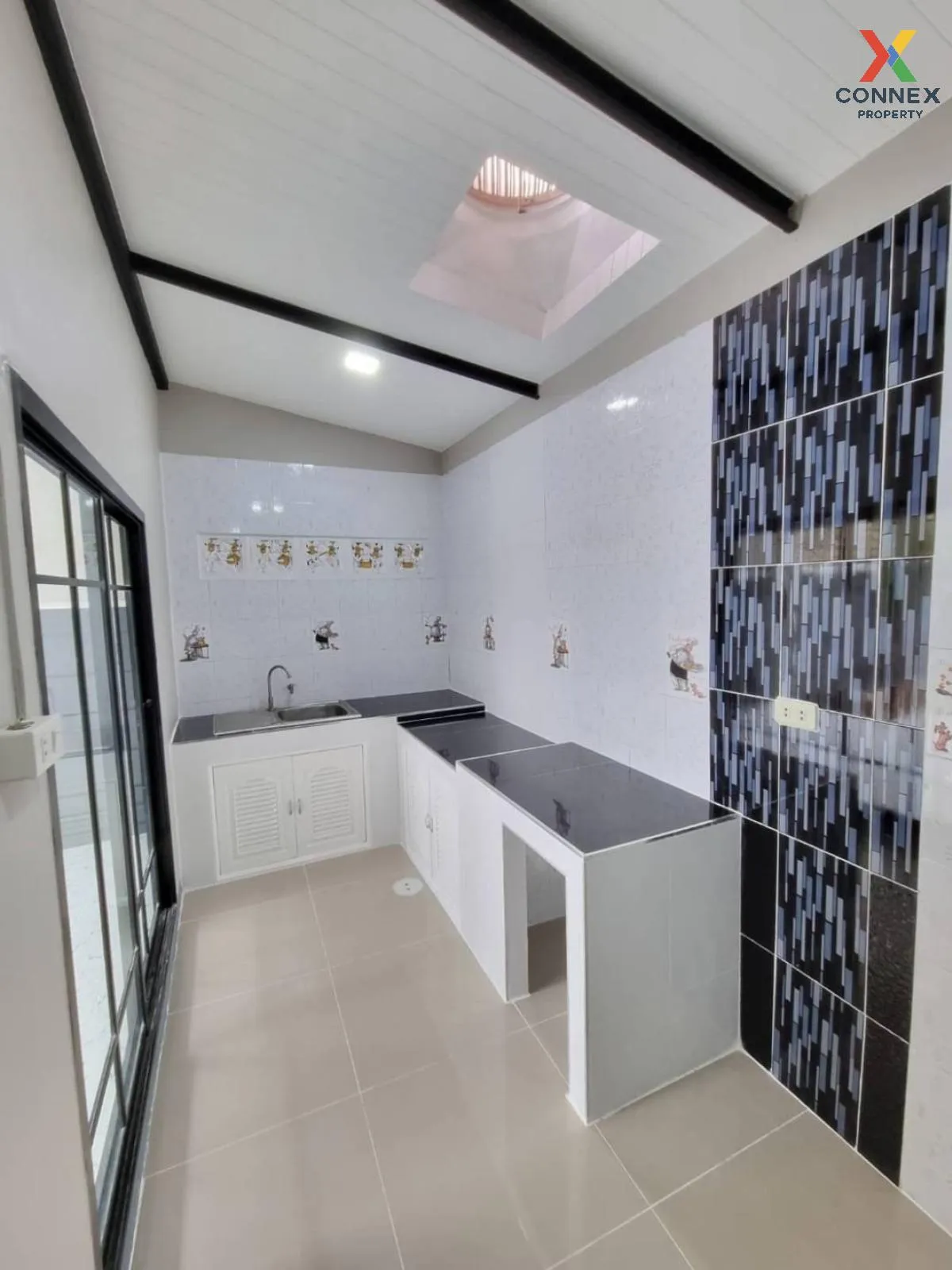 For Sale Townhouse/Townhome  , Baan Pruksa 33 Bangbuathong , wide