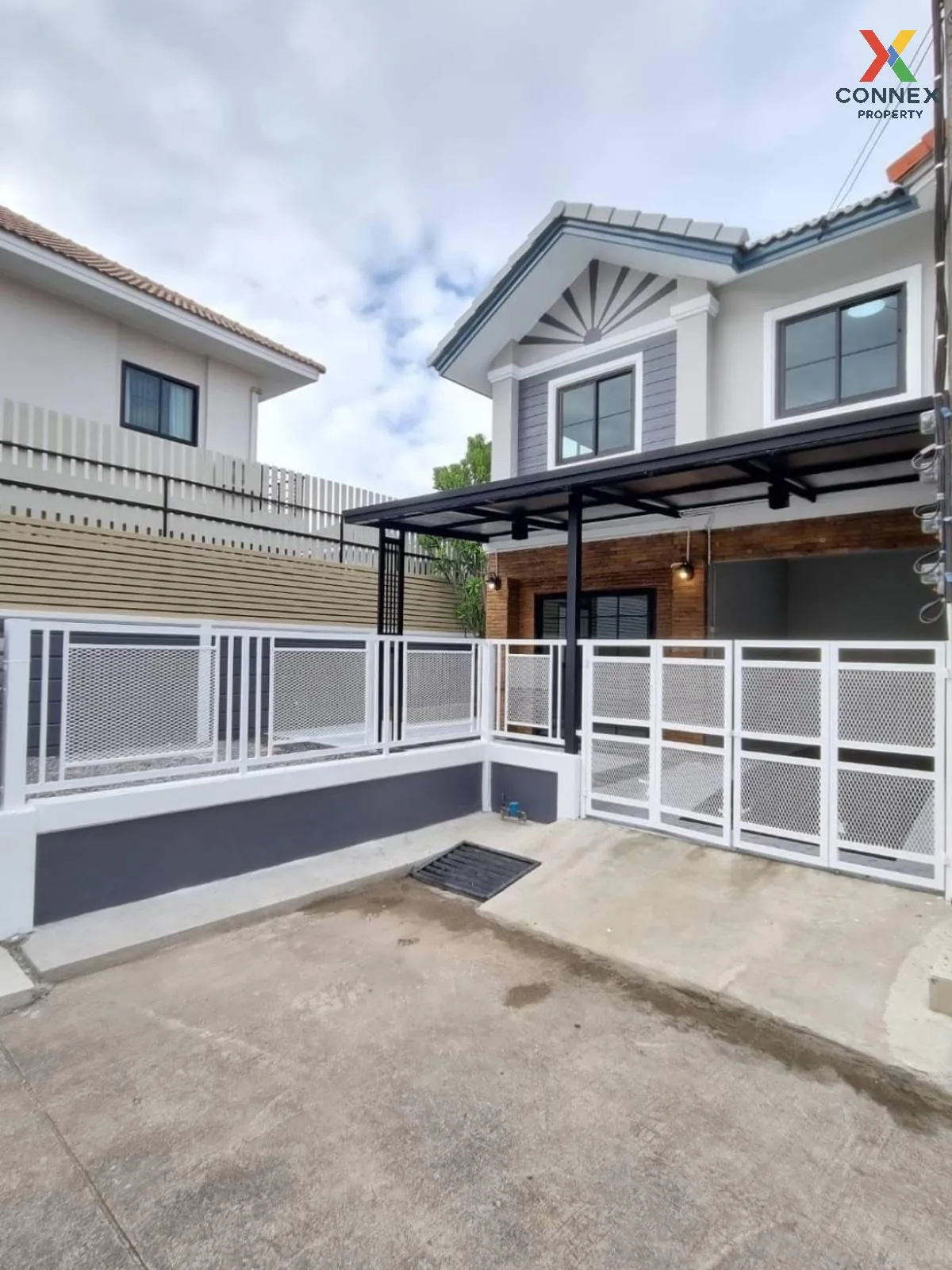 ขายทาวน์เฮ้าส์/ทาวน์โฮม  บ้านพฤกษา 33 บางบัวทอง หน้ากว้าง รีโนเวท 2