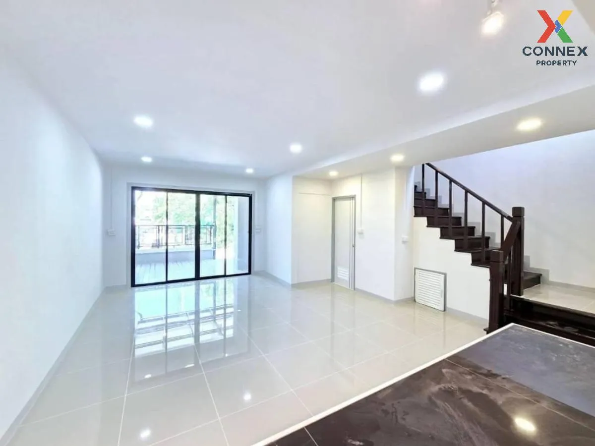 For Sale Townhouse/Townhome  , Baan Pruksa 10 Bang Kruai - Sai No For Sale Townhouse/Townhome  , Baan Pruksa 10 Bang Kruai - Sai No