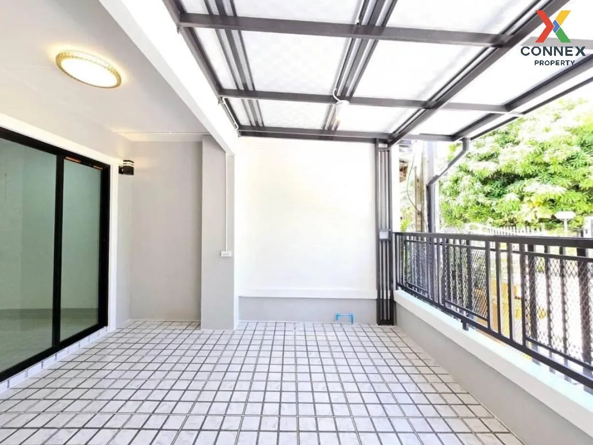 For Sale Townhouse/Townhome  , Baan Pruksa 10 Bang Kruai - Sai No For Sale Townhouse/Townhome  , Baan Pruksa 10 Bang Kruai - Sai No 4