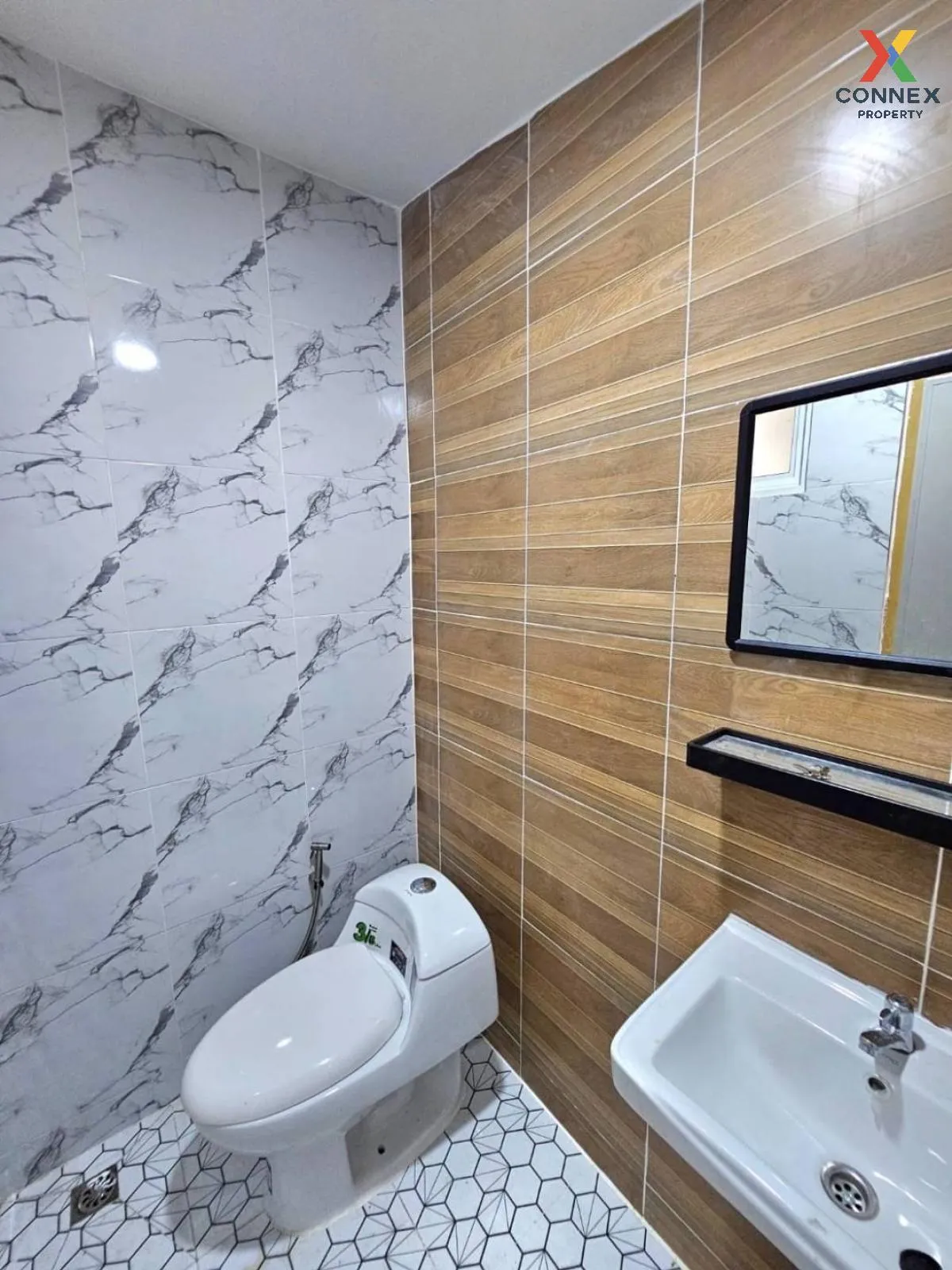 ขายทาวน์เฮ้าส์/ทาวน์โฮม  บ้านตะวันงาม บางใหญ่ บางใหญ่ นนทบุรี CX-