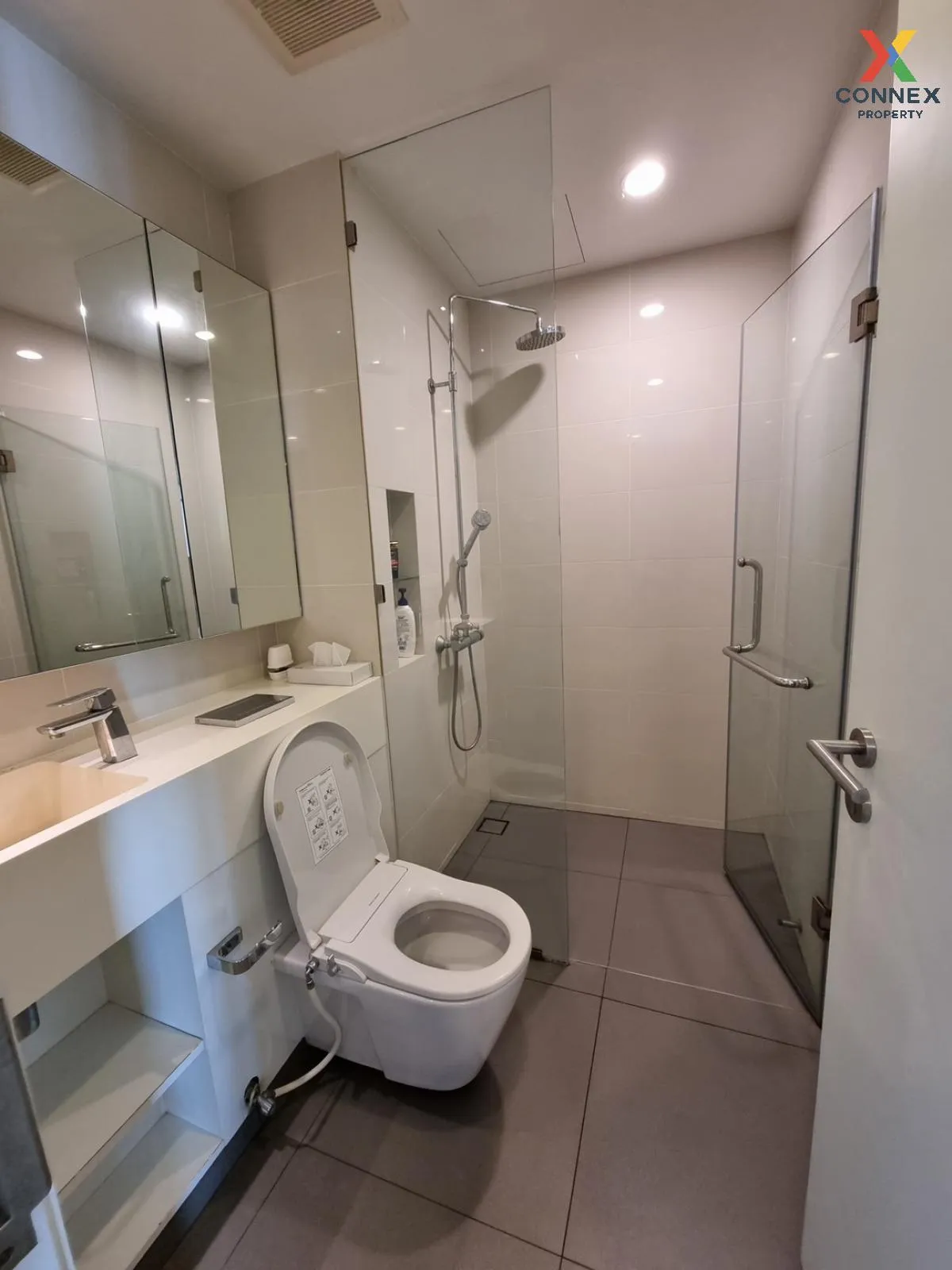 ขายคอนโด   ไซมิส สุรวงศ์ MRT-สามย่าน สี่พระยา เขต บางรัก กรุงเทพ  ขายคอนโด   ไซมิส สุรวงศ์ MRT-สามย่าน สี่พระยา เขต บางรัก กรุงเทพ