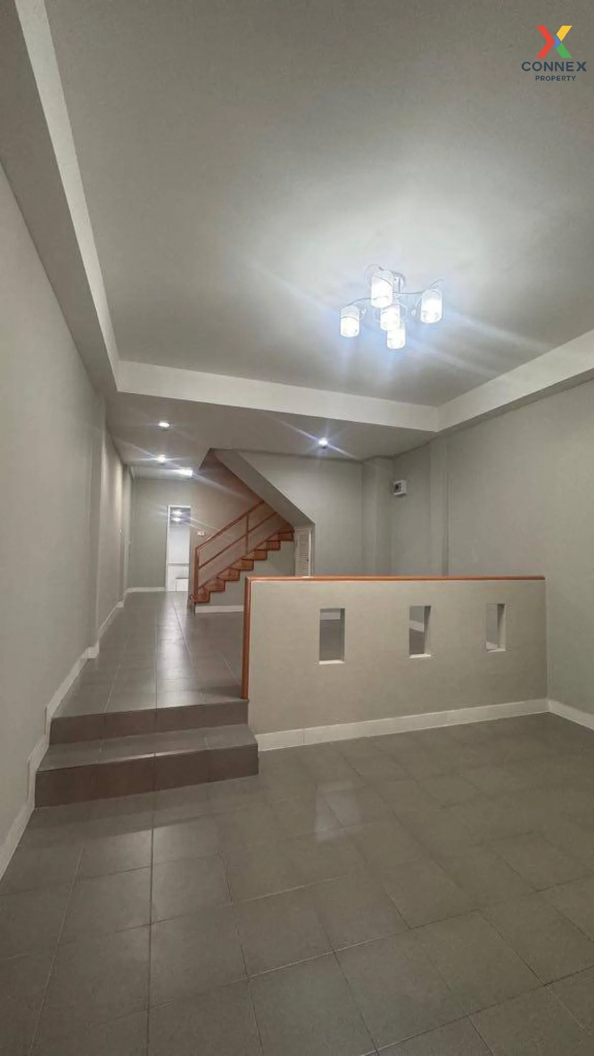 For Sale Townhouse/Townhome  , Baan Fha Nuntawan Hathairat , newl 3