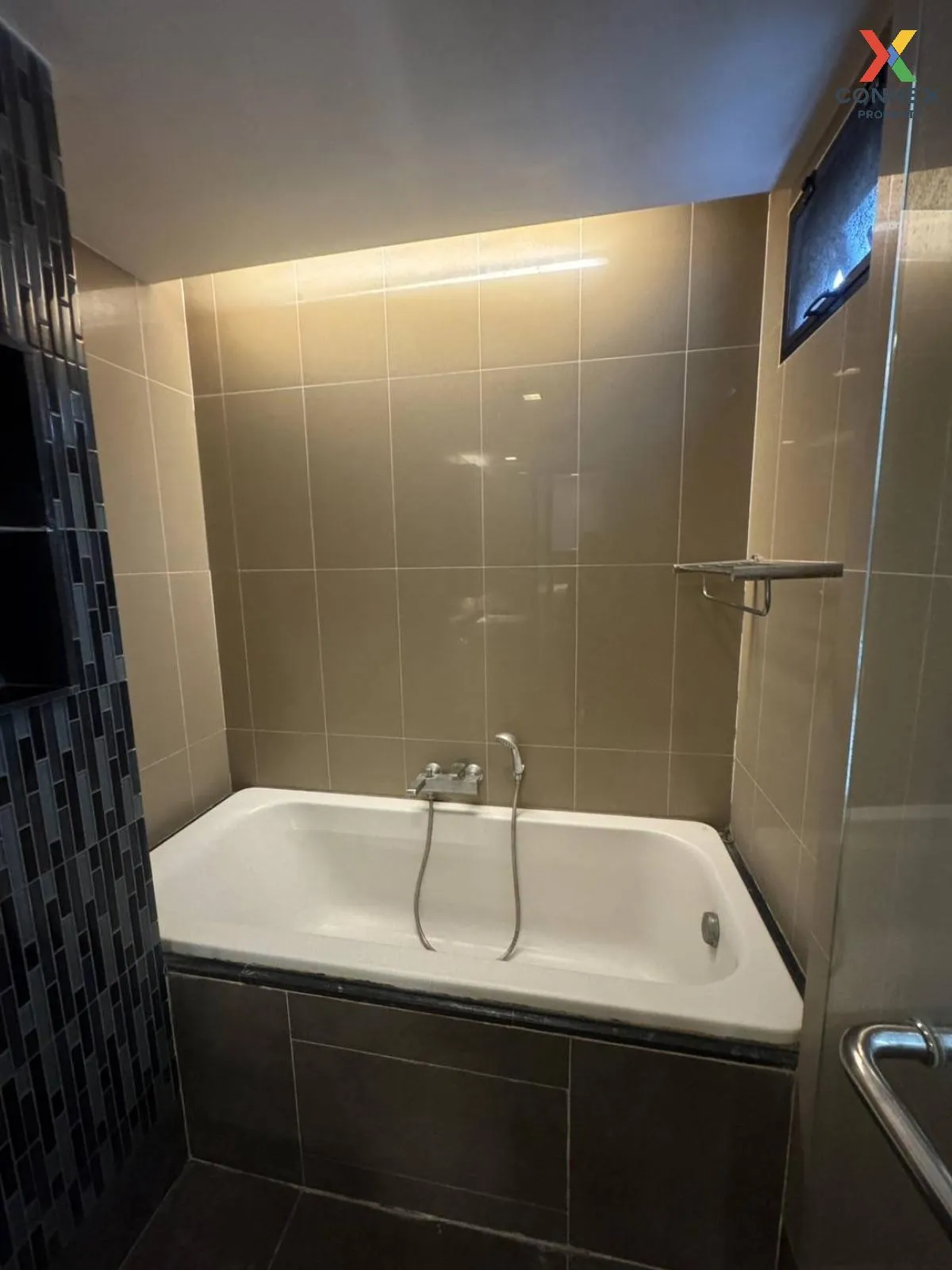 เช่าคอนโด  ไทดี้ ทองหล่อ BTS-ทองหล่อ คลองตันเหนือ เขต วัฒนา กรุงเ