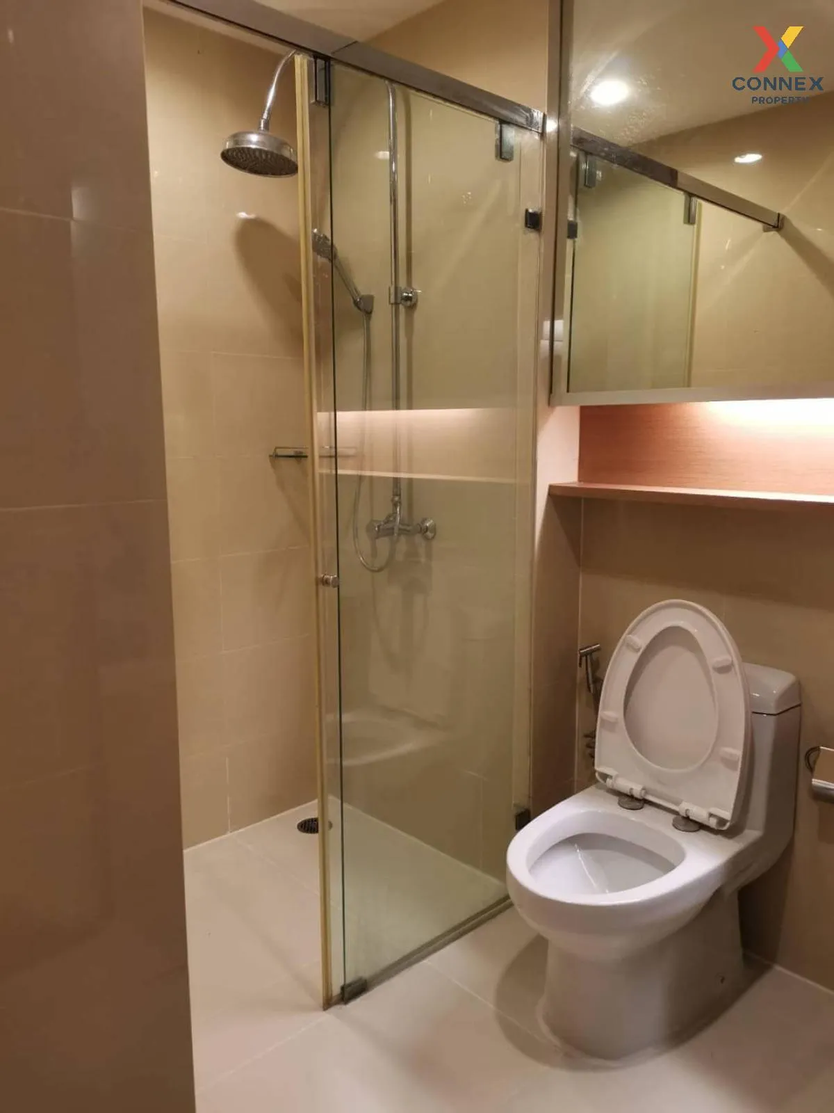 ขายคอนโด  15 สุขุมวิท เรสซิเดนซ์ BTS-นานา คลองเตยเหนือ เขต วัฒนา 