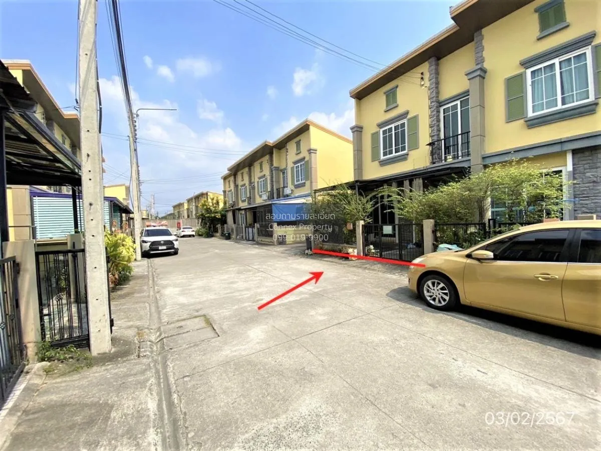 ขายทาวน์เฮ้าส์/ทาวน์โฮม  โกลเด้น ทาวน์ รัตนาธิเบศร์-สถานีรถไฟฟ้าไ 4