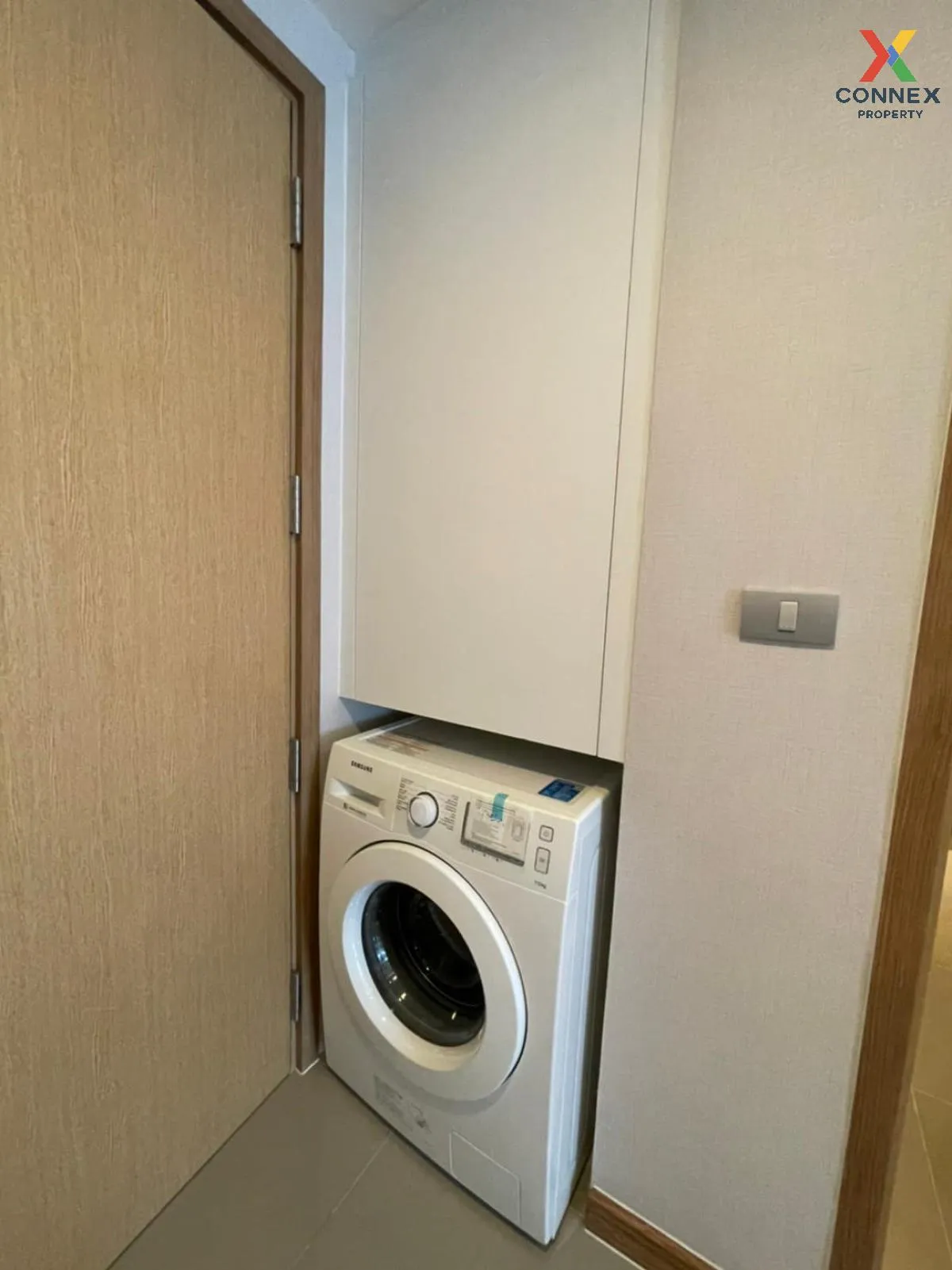 ขายคอนโด  อินเตอร์ ลักส์ พรีเมียร์ สุขุมวิท 13 MRT-เพชรบุรี คลองต