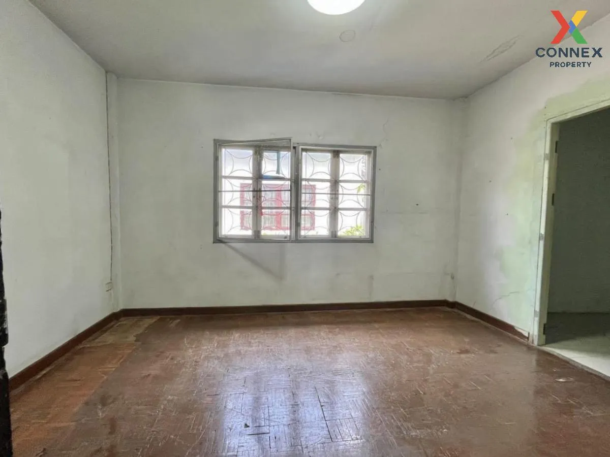 ขายทาวน์เฮ้าส์/ทาวน์โฮม  บ้านราณี 7 คันนายาว เขต คันนายาว กรุงเทพ