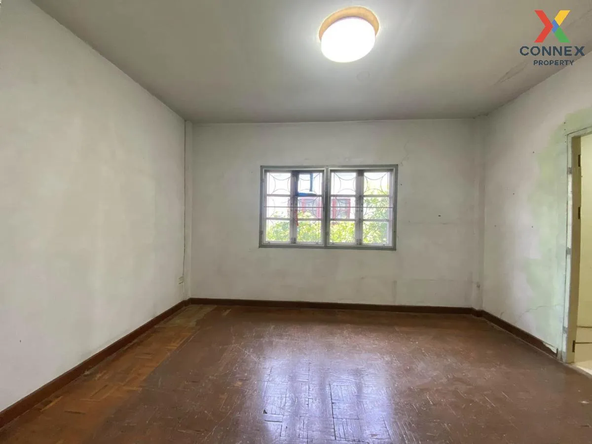 ขายทาวน์เฮ้าส์/ทาวน์โฮม  บ้านราณี 7 คันนายาว เขต คันนายาว กรุงเทพ