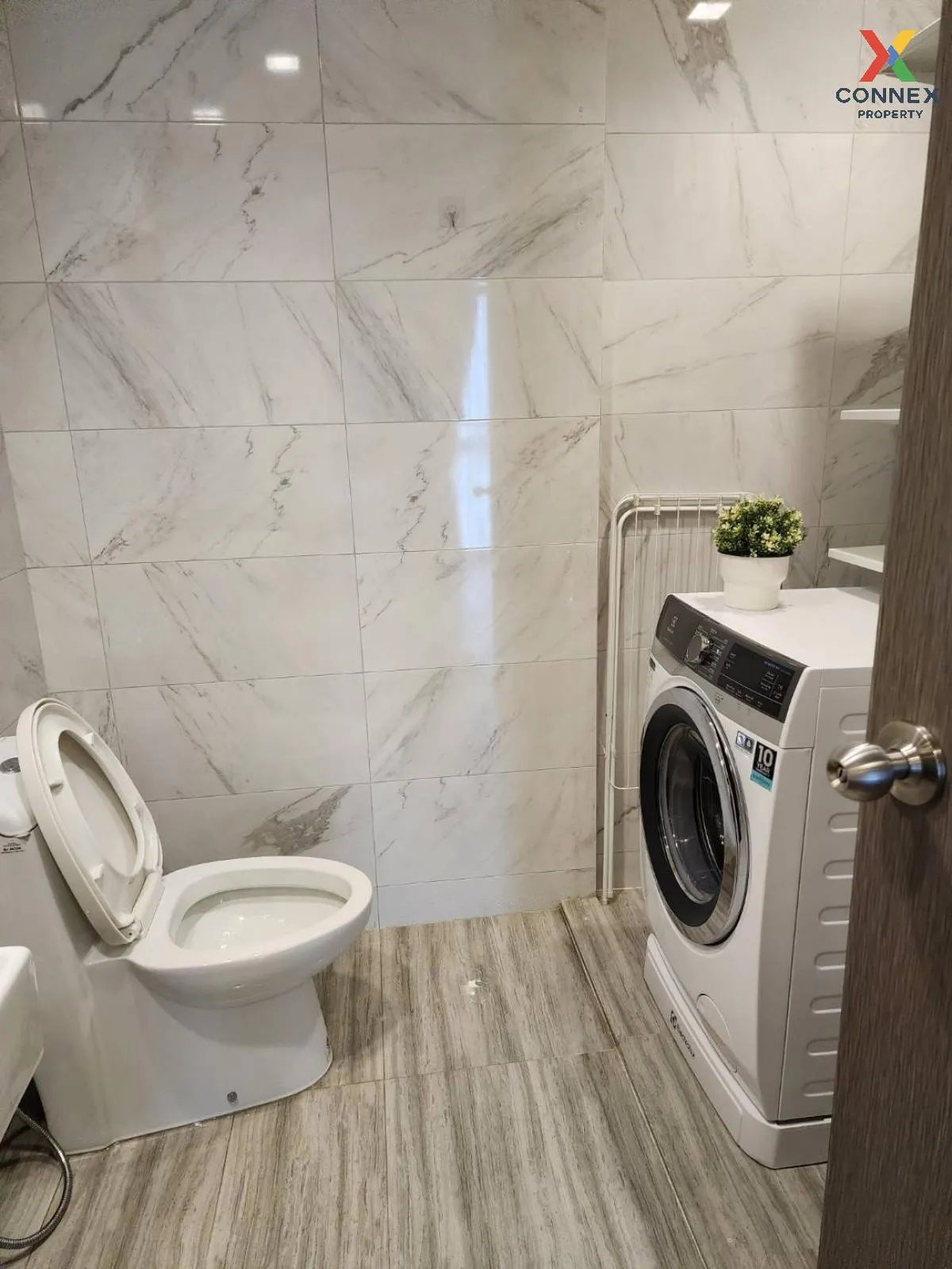 ขายคอนโด  เดอะ รีมาร์ค เอเบิ้ล ศูนย์วิจัย 2 บางกะปิ เขต ห้วยขวาง 