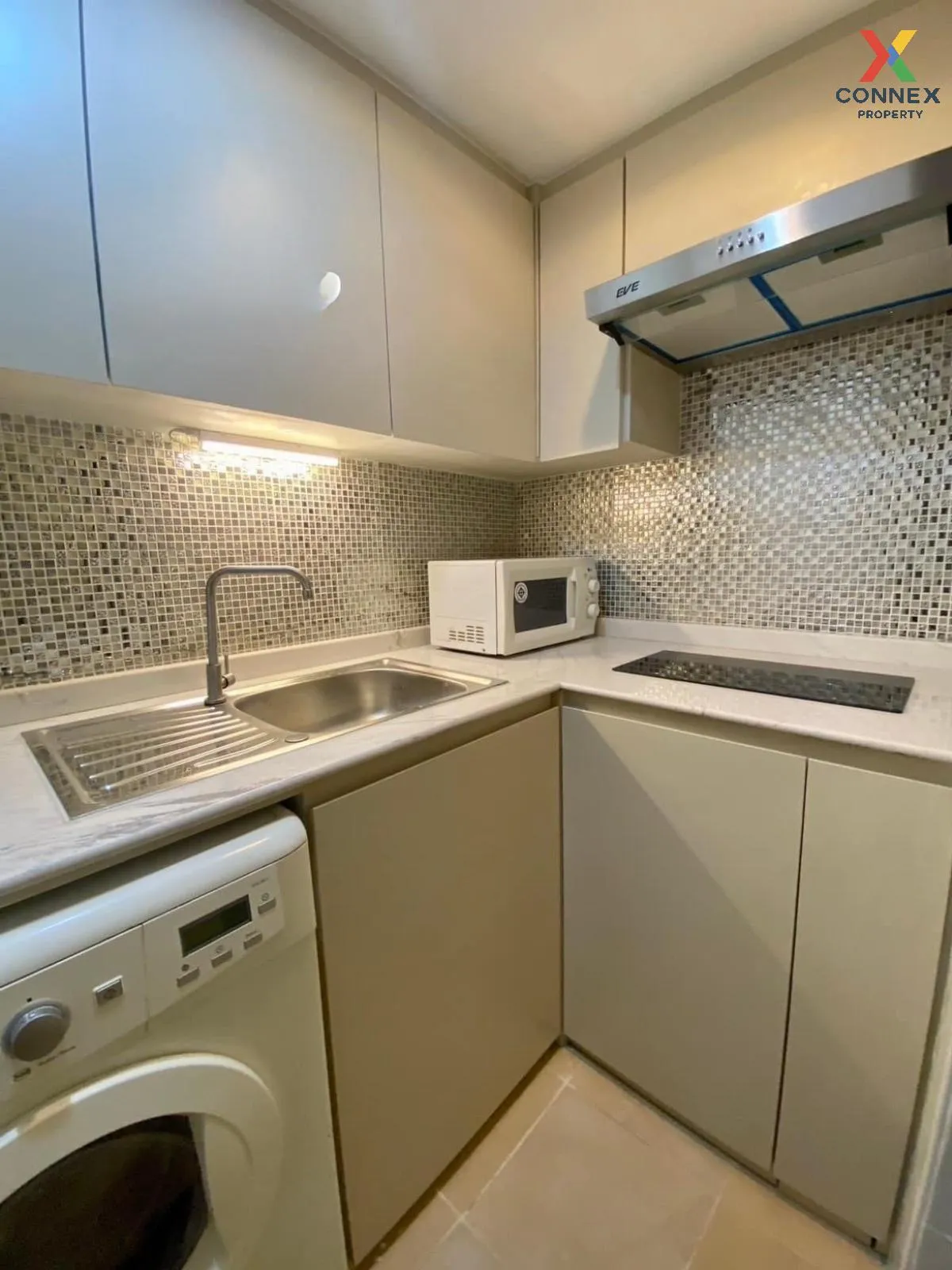 เช่าคอนโด  ออมนิ ทาวเวอร์ BTS-อโศก คลองเตย เขต คลองเตย กรุงเทพ CX 2