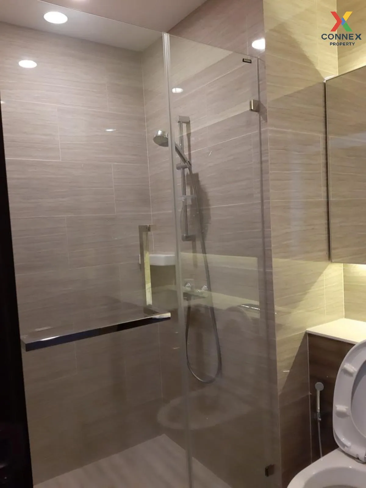 For Sale Condo , Whizdom Essence , BTS-Punnawithi , Phra Khanong 