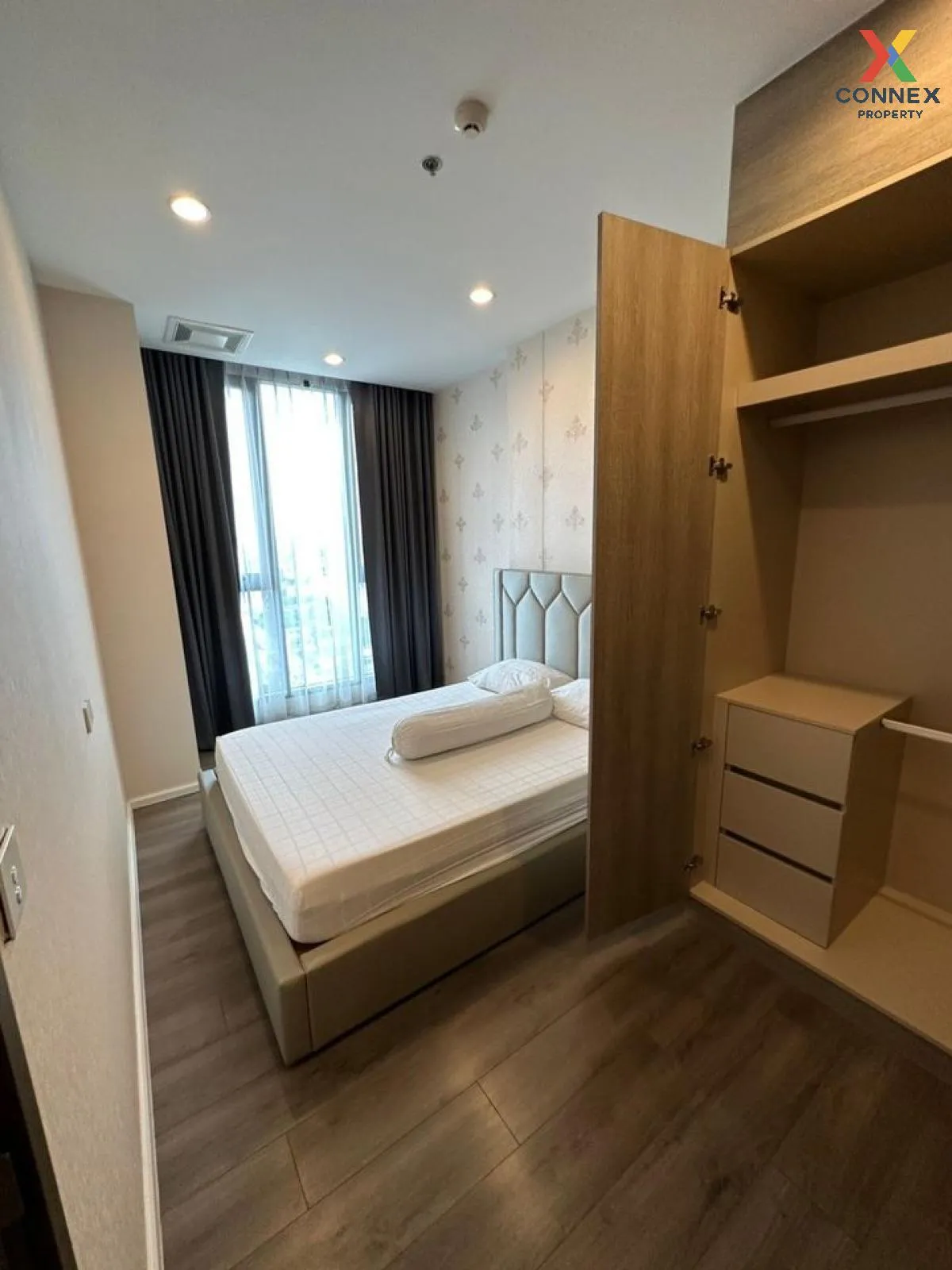 For Rent Condo , Whizdom Essence , BTS-Punnawithi , Phra Khanong 